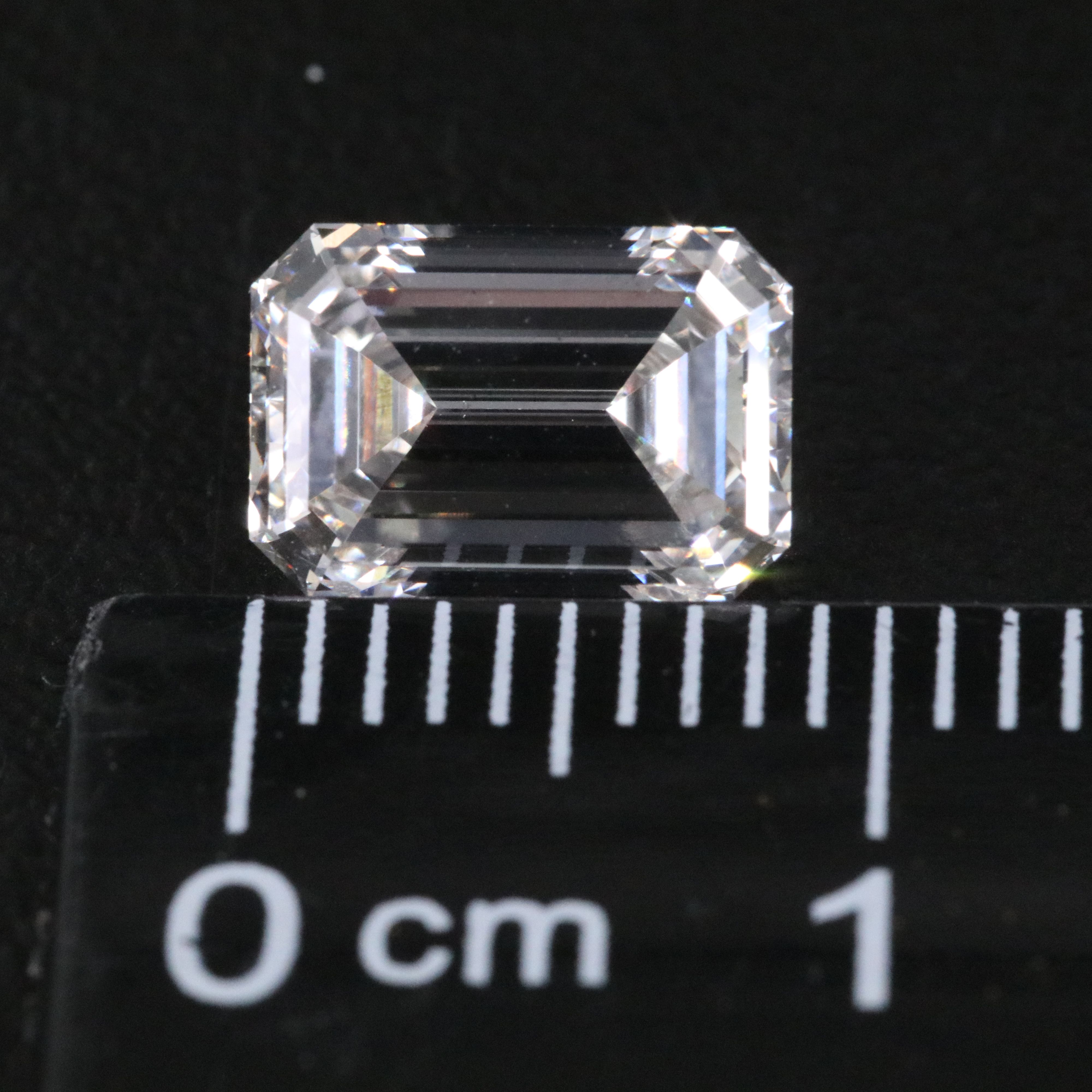 Loose 1.99 CT Lab Grown Diamond with IGI Report