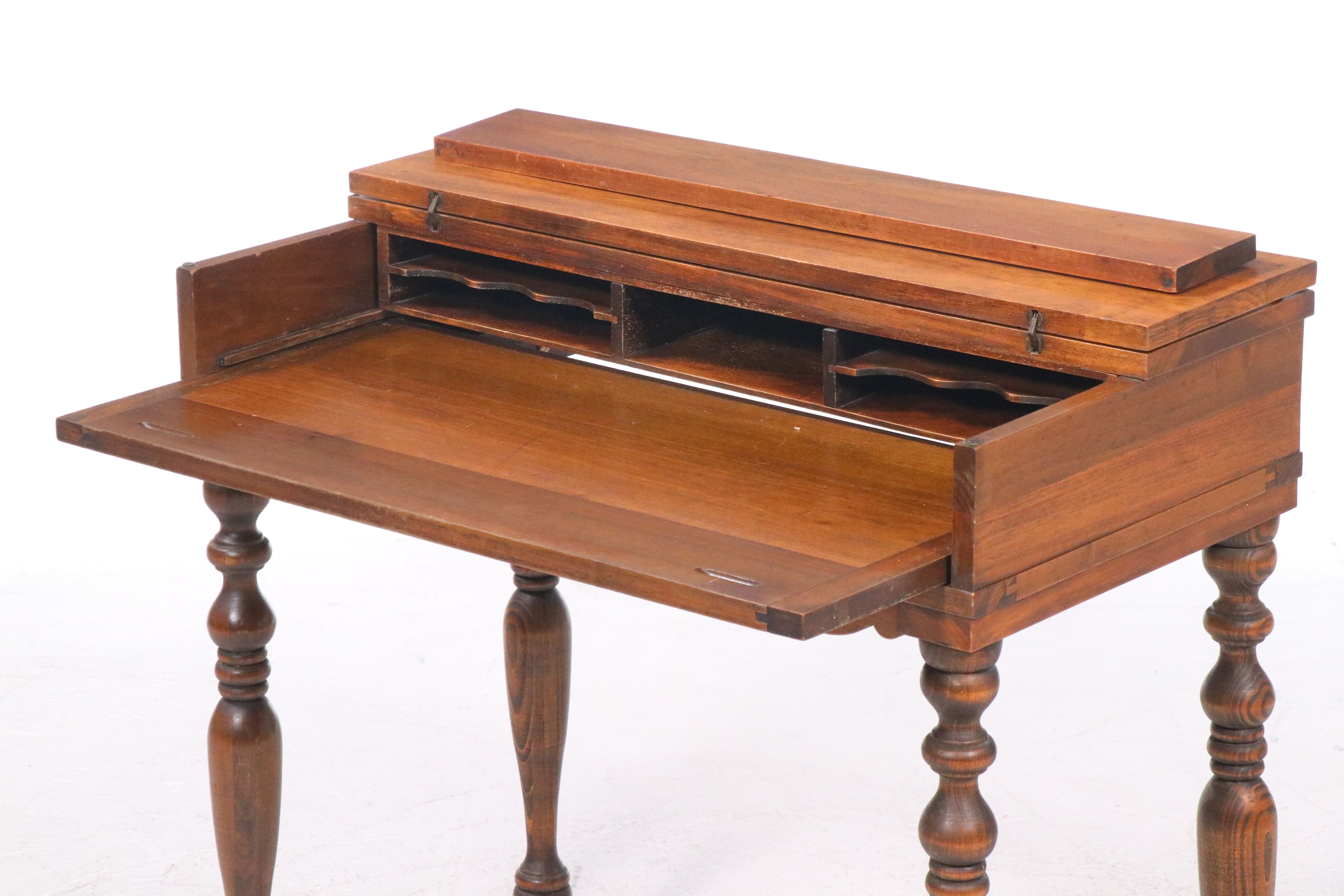 American Colonial Style Walnut Spinet Desk, Early 20th Century