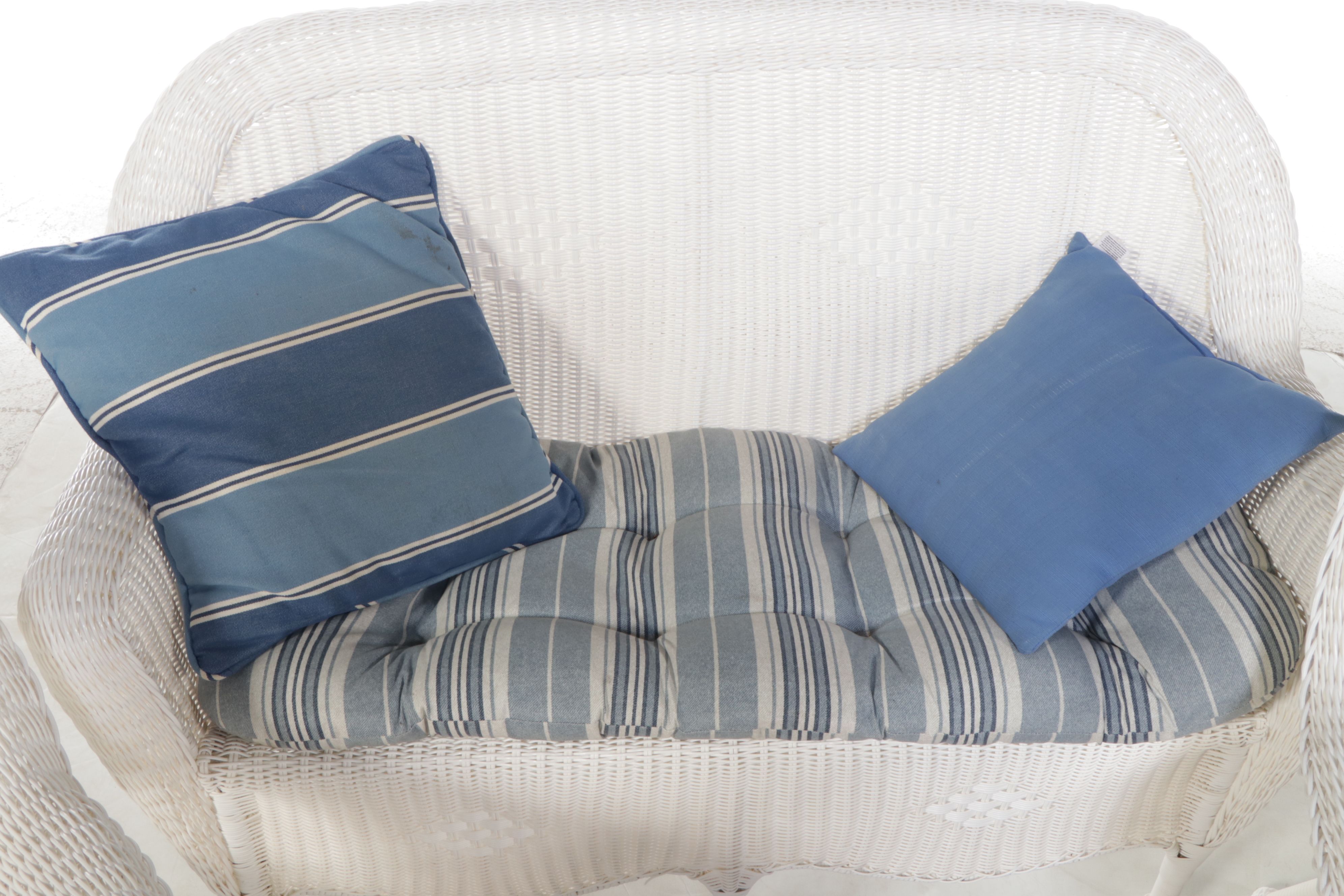 Hampton Bay PE Rattan Four-Piece Patio Lounge Set