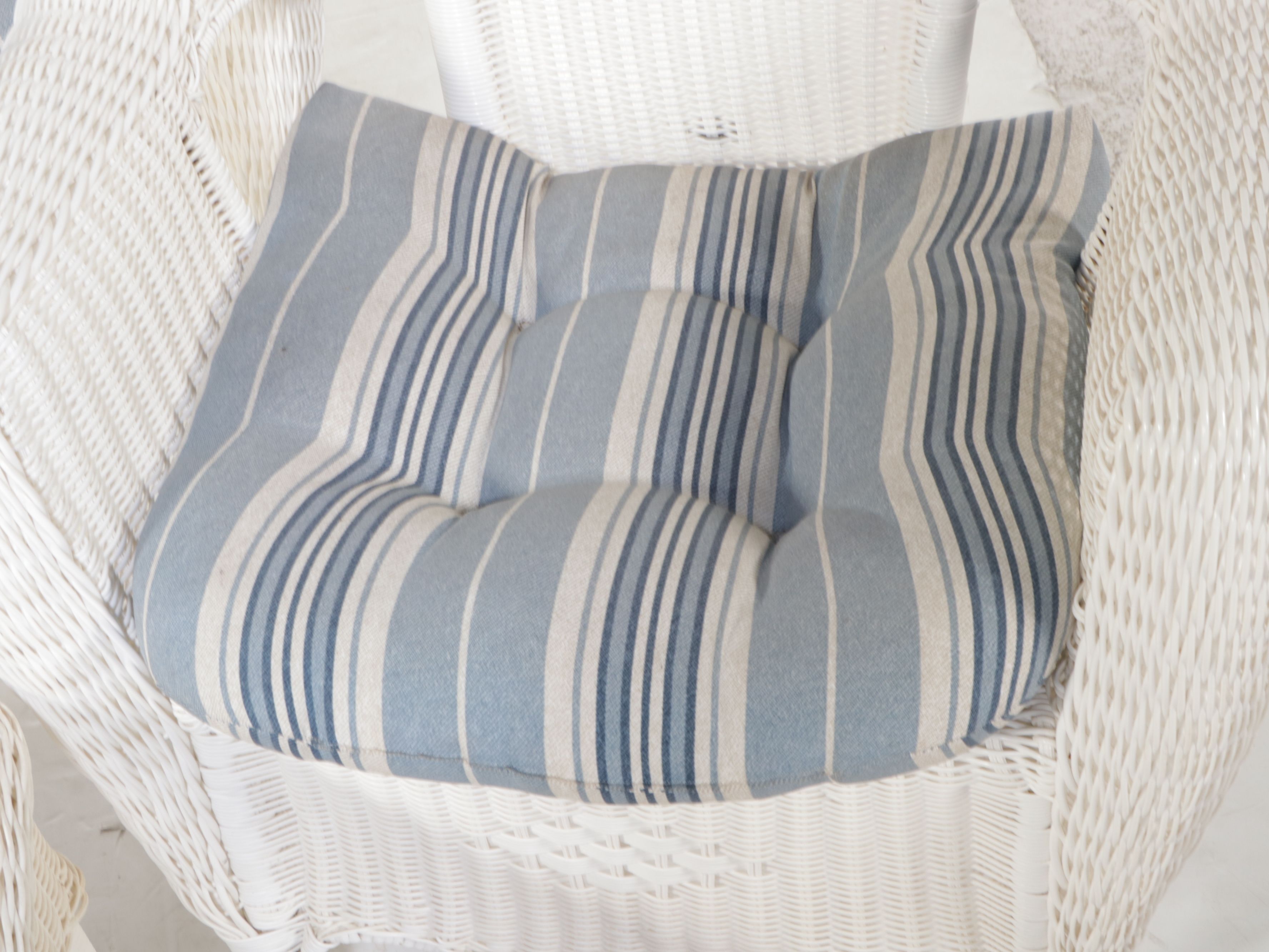 Hampton Bay PE Rattan Four-Piece Patio Lounge Set