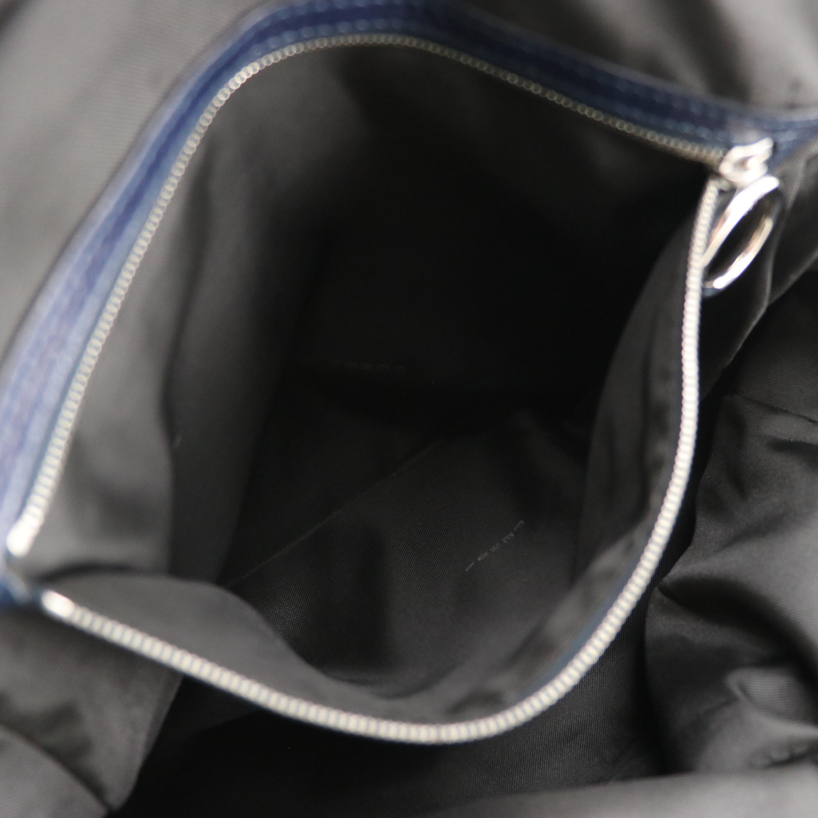 Fendi Double Zip Shoulder Bag in Navy Blue Leather