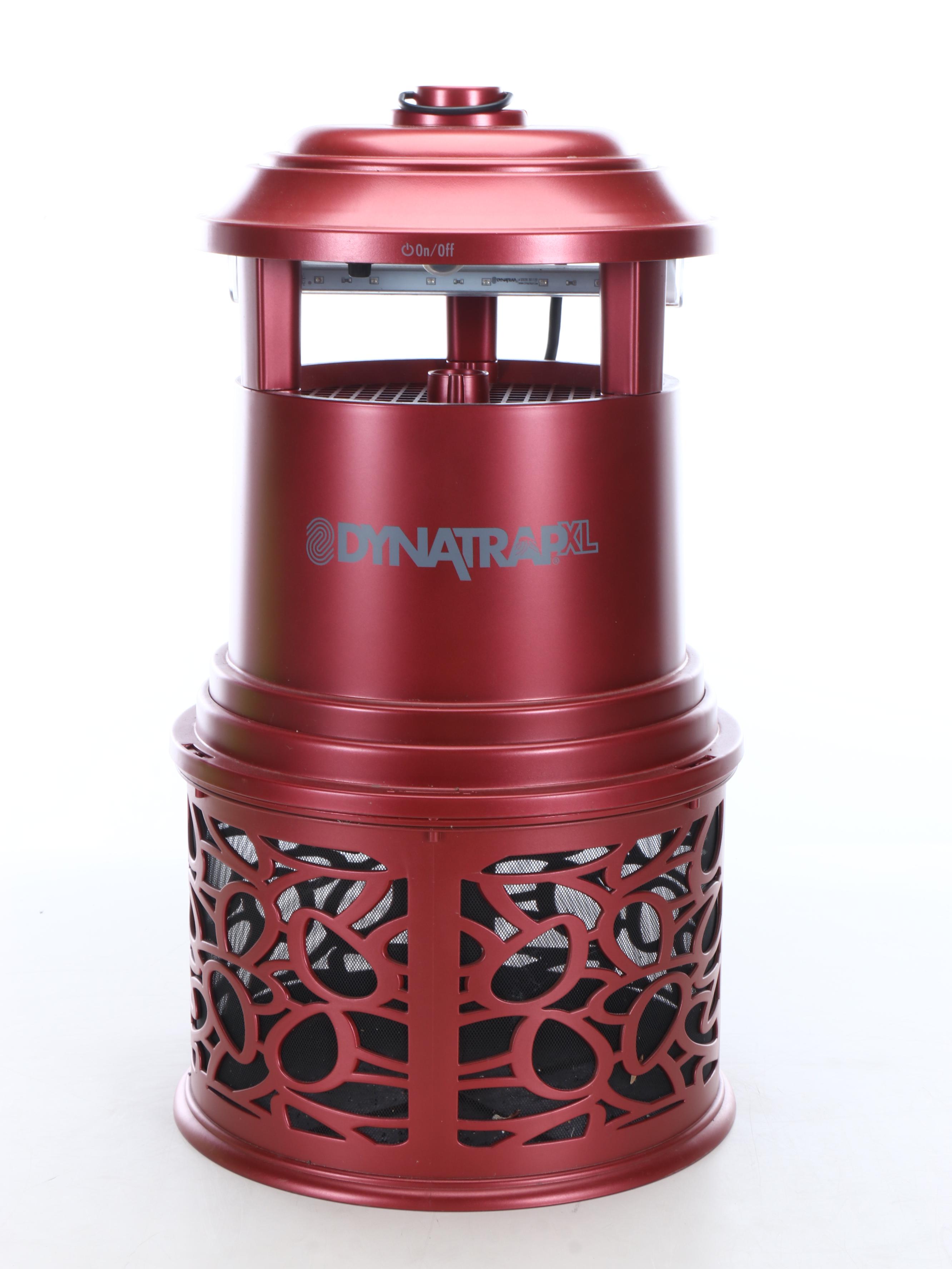 DynaTrap with Solar Garden Accent Lights