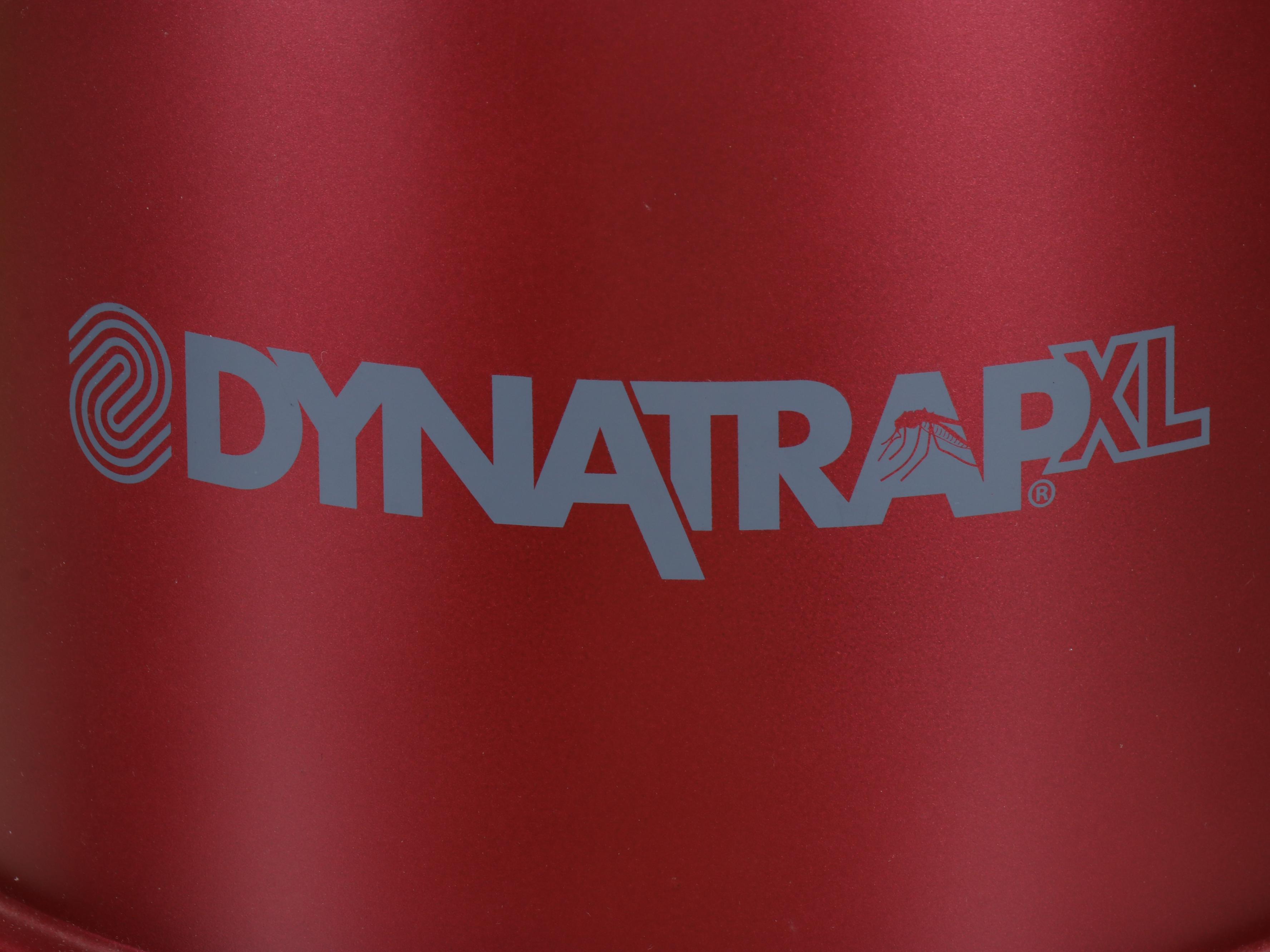 DynaTrap with Solar Garden Accent Lights