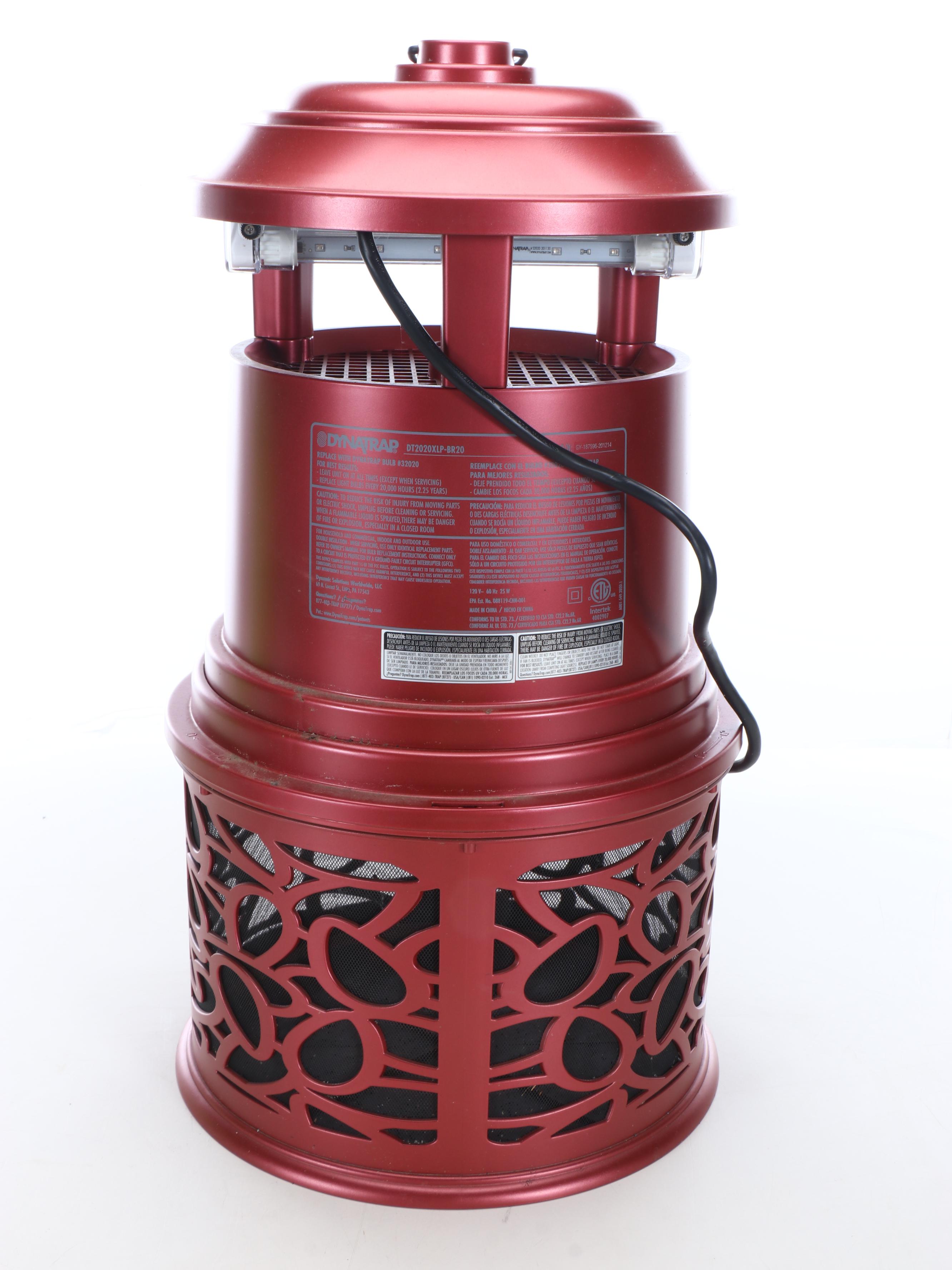 DynaTrap with Solar Garden Accent Lights