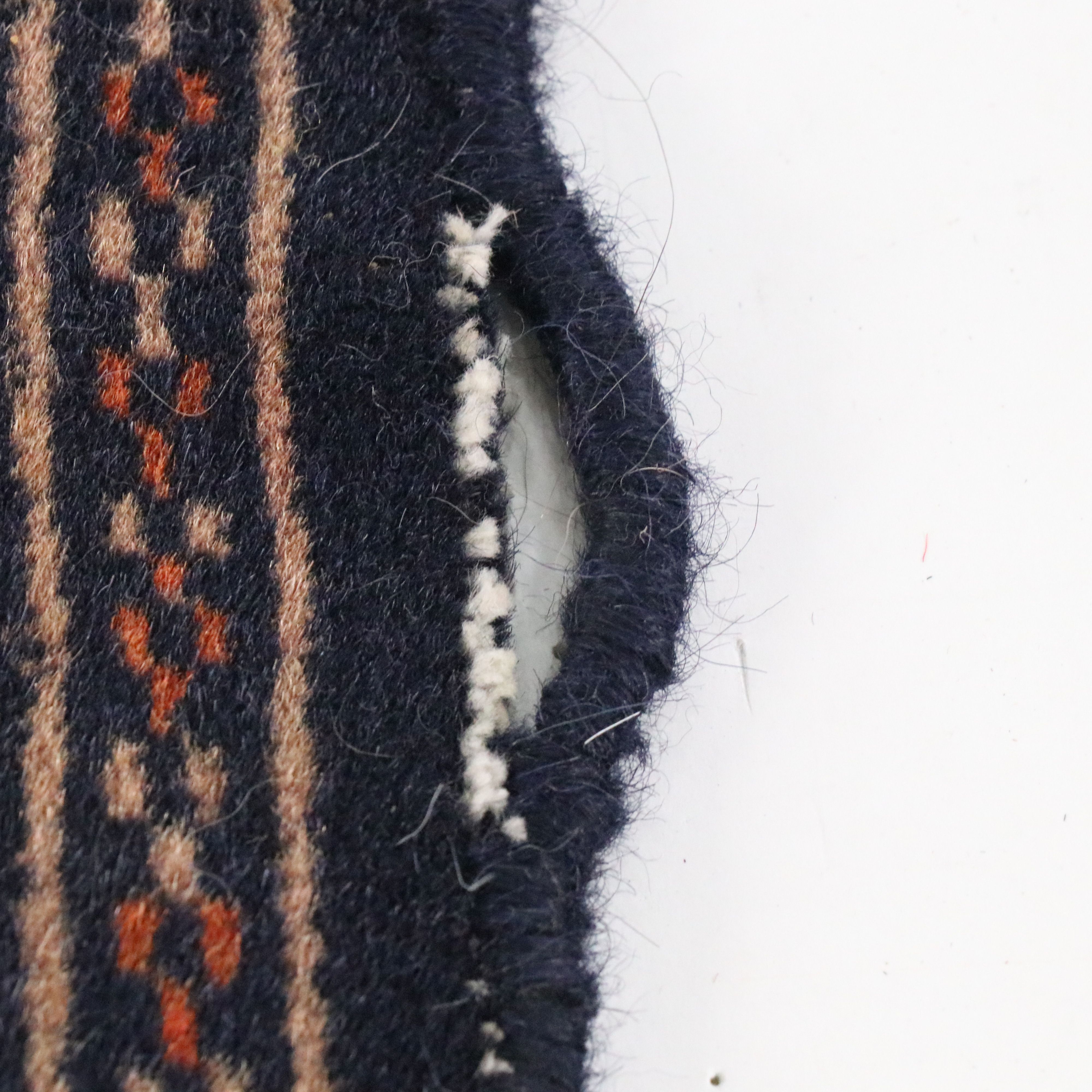 2'1 x 3'5 Hand-Knotted Turkish Ghiordes Prayer Rug