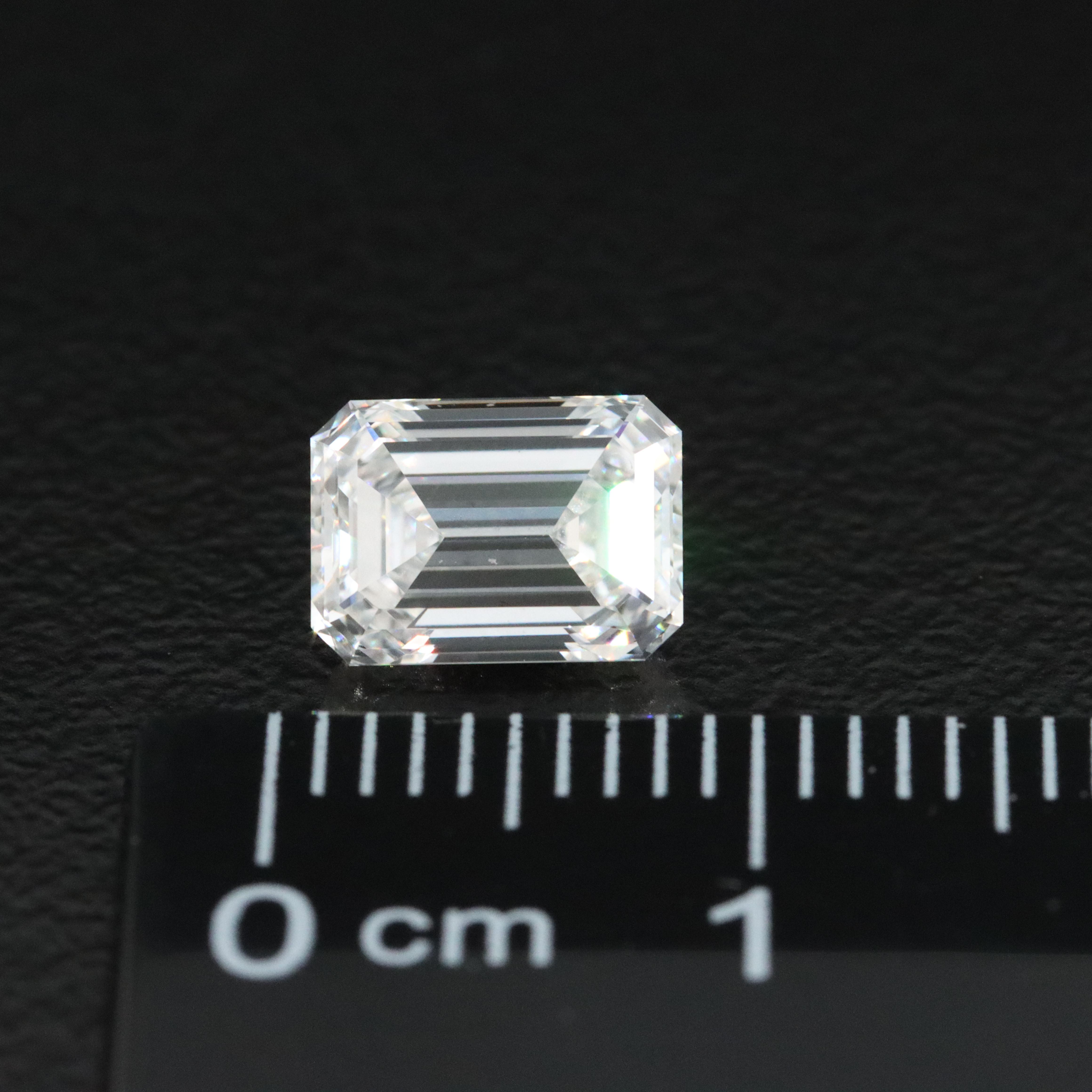 Loose 1.59 CT Lab Grown Diamond with IGI Report