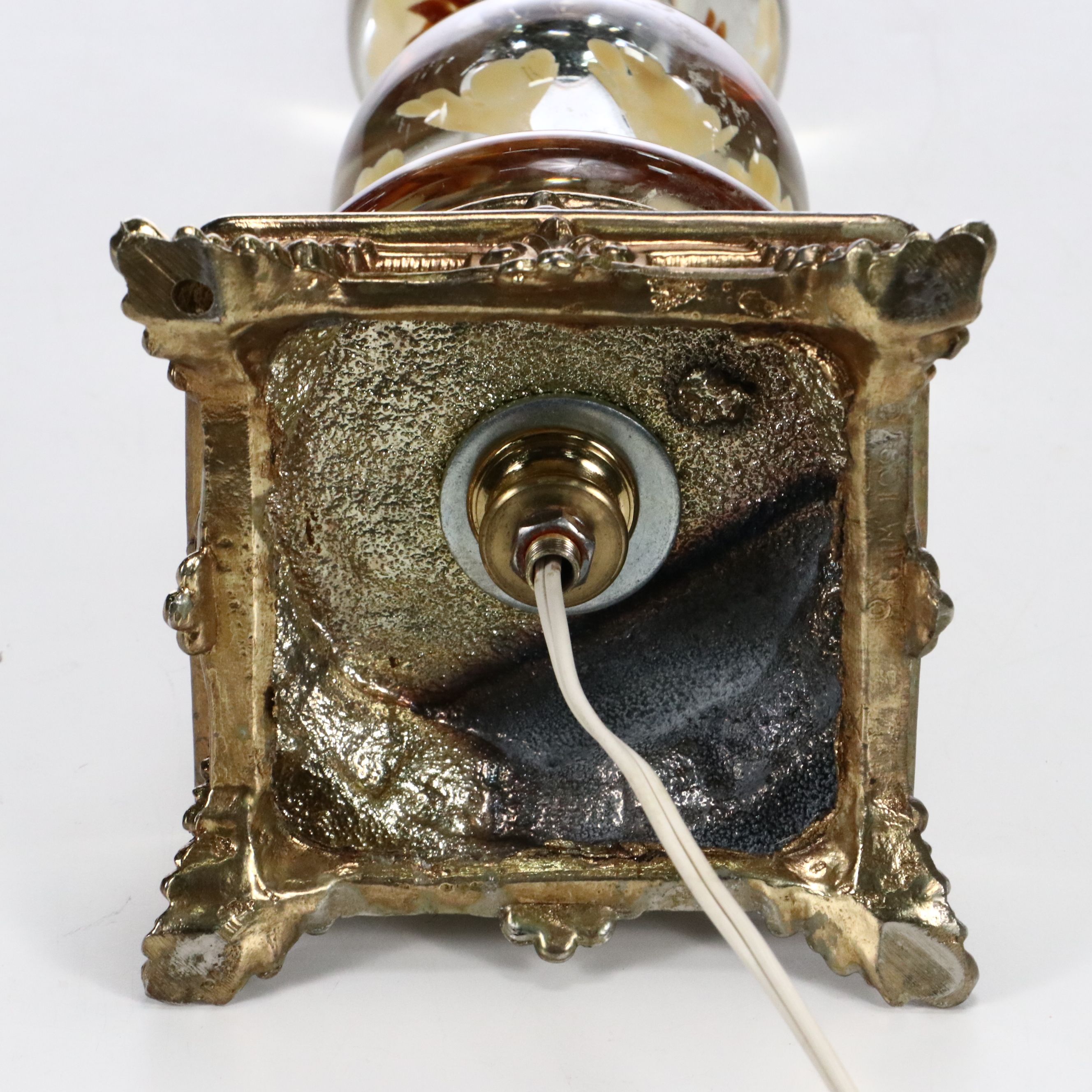 St. Clair Art Glass Calla Lilly Table Lamp, Mid to Late 20th Century