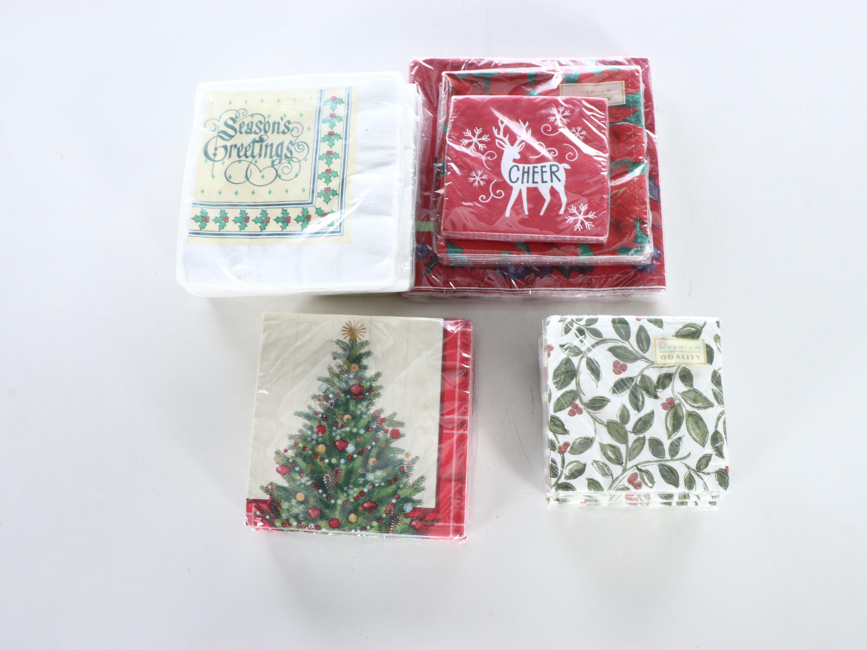 Christmas-Themed Baskets with Other Décor