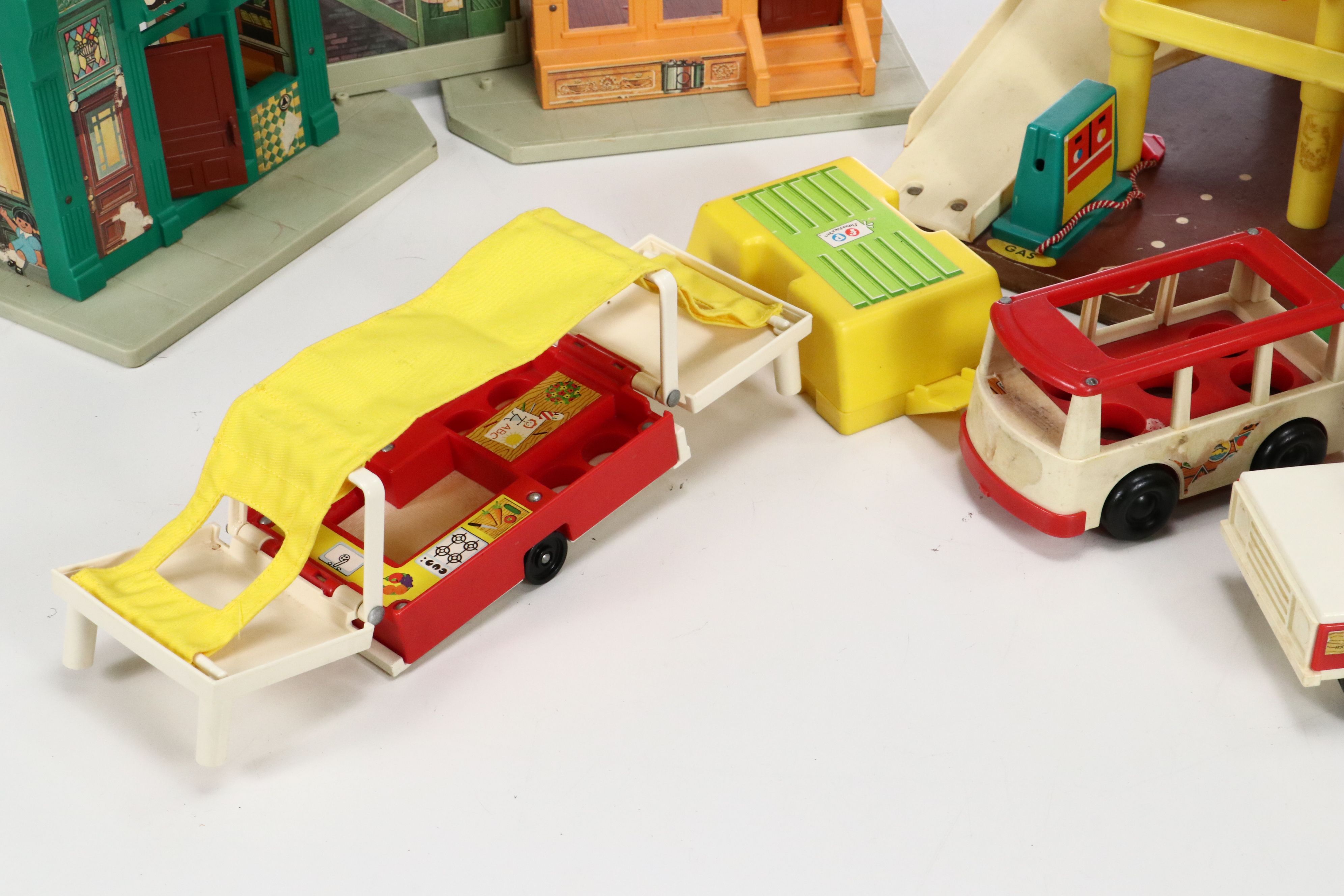 Fisher-Price and Sesame Street Toy Houses, Figurines, and Accessories