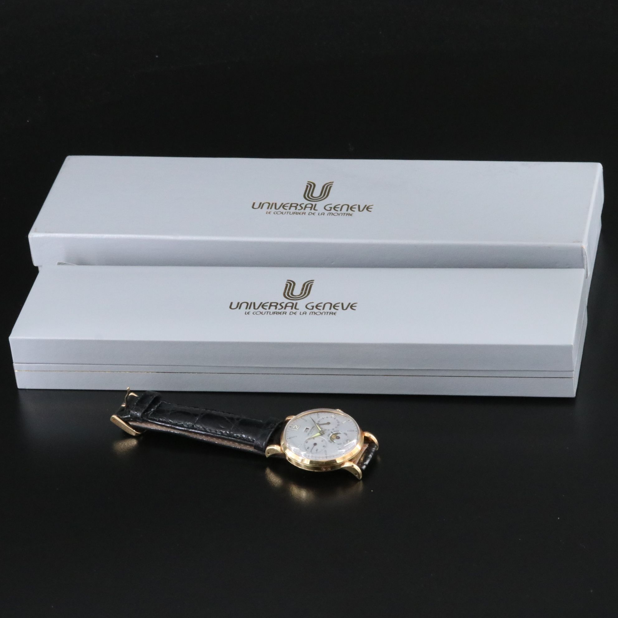 Universal Geneve Triple-Date 14K Gold Vintage Watch