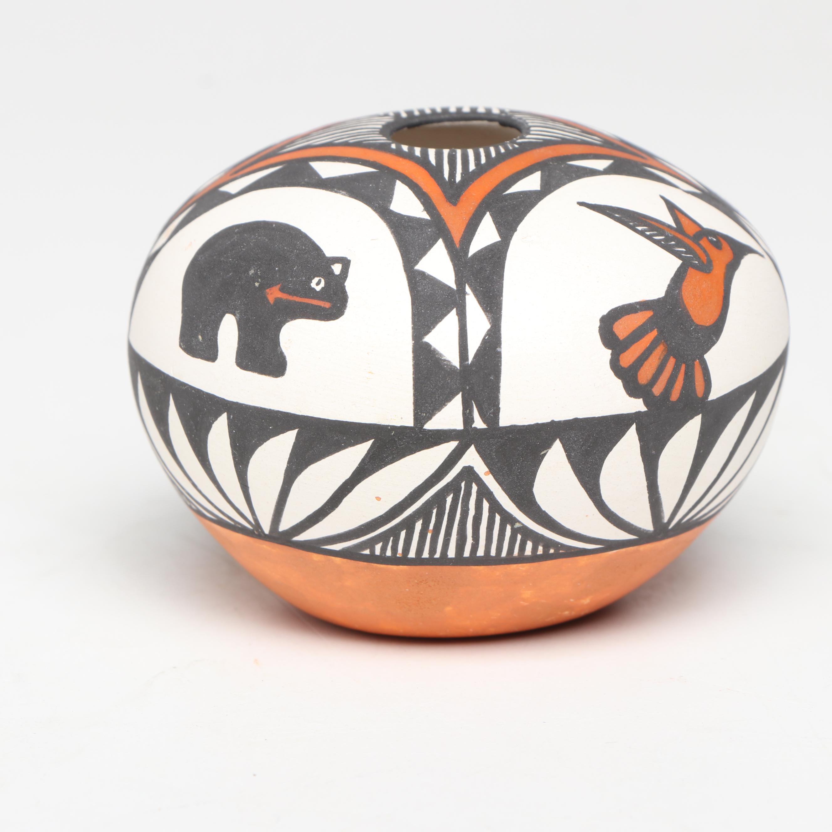 Acoma Pueblo Myron Patricio and M. Aragon Ceramic Seed Pots