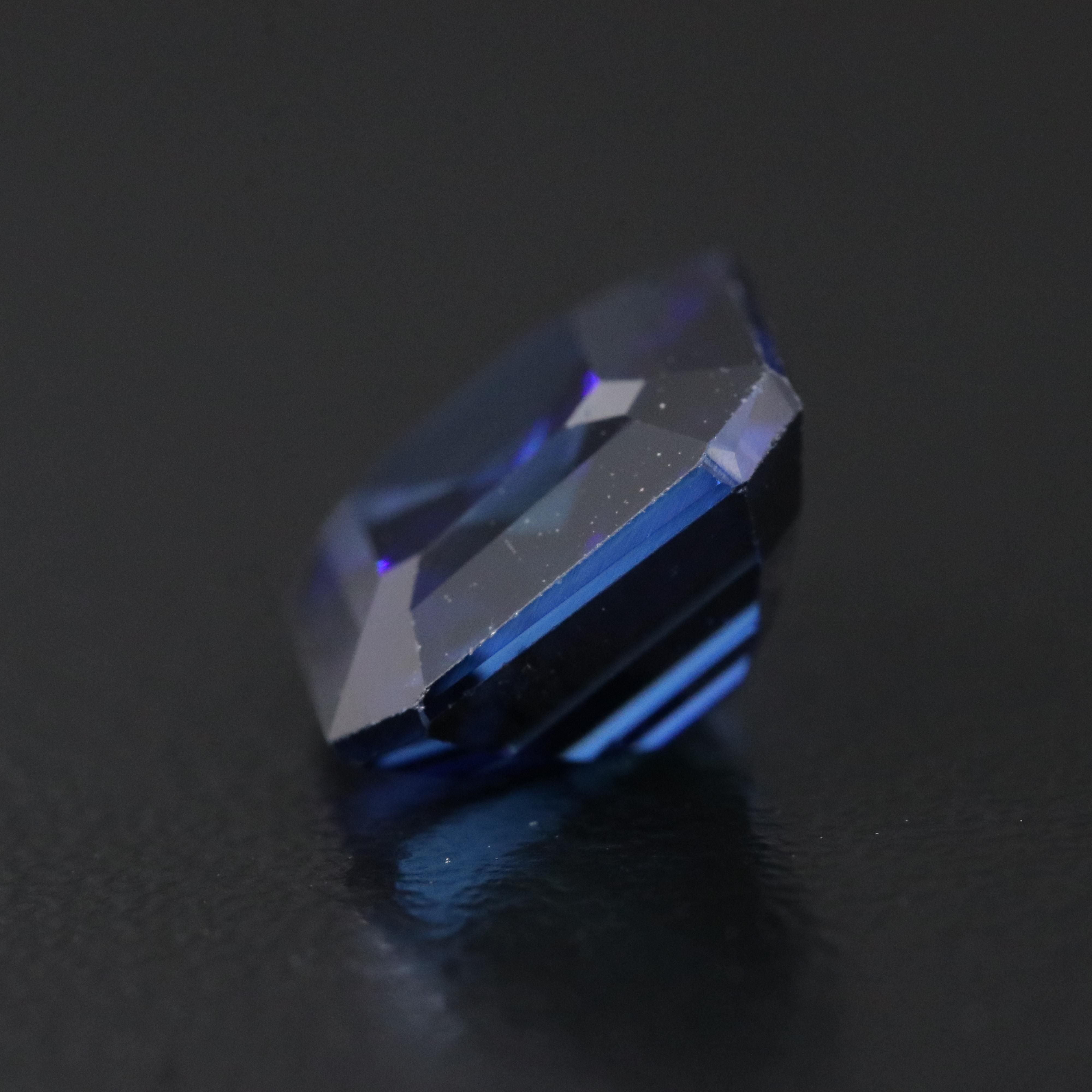 Loose 5.63 CT Lab Grown Sapphire