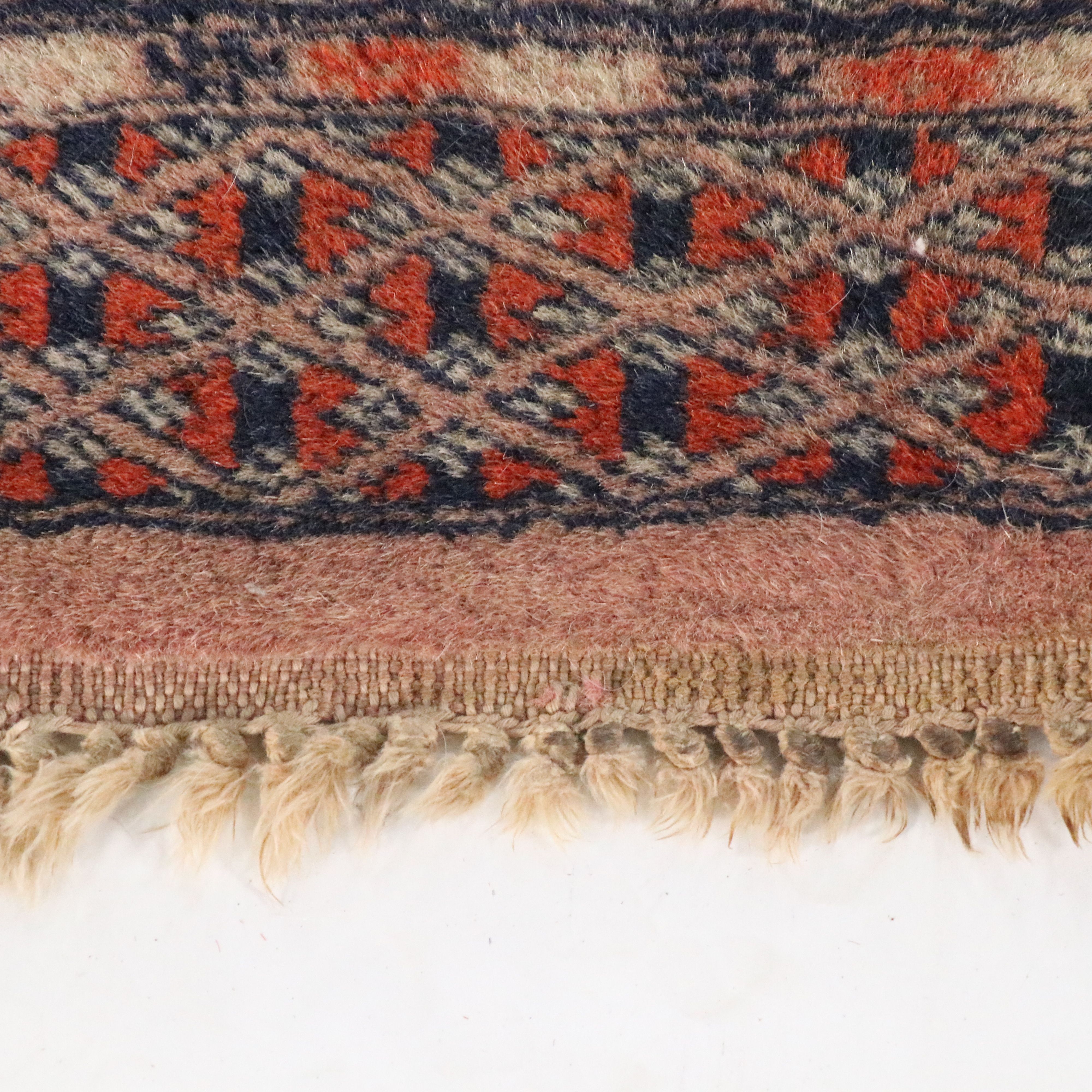 2'6 x 4'1 Hand-Knotted Turkish Milas Accent Rug