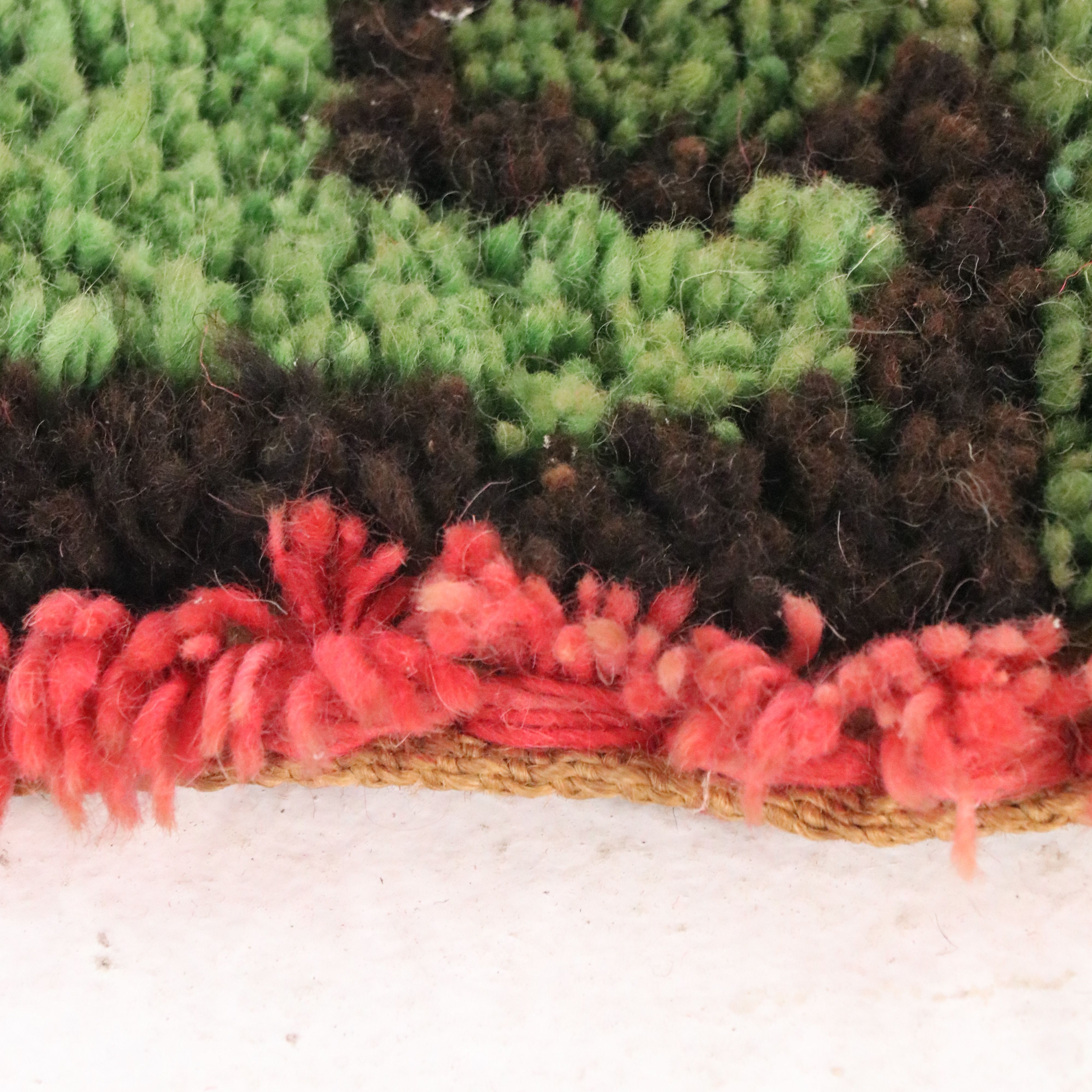 4'5 Round Hand-Knotted Mayan Calendar Style Accent Rug