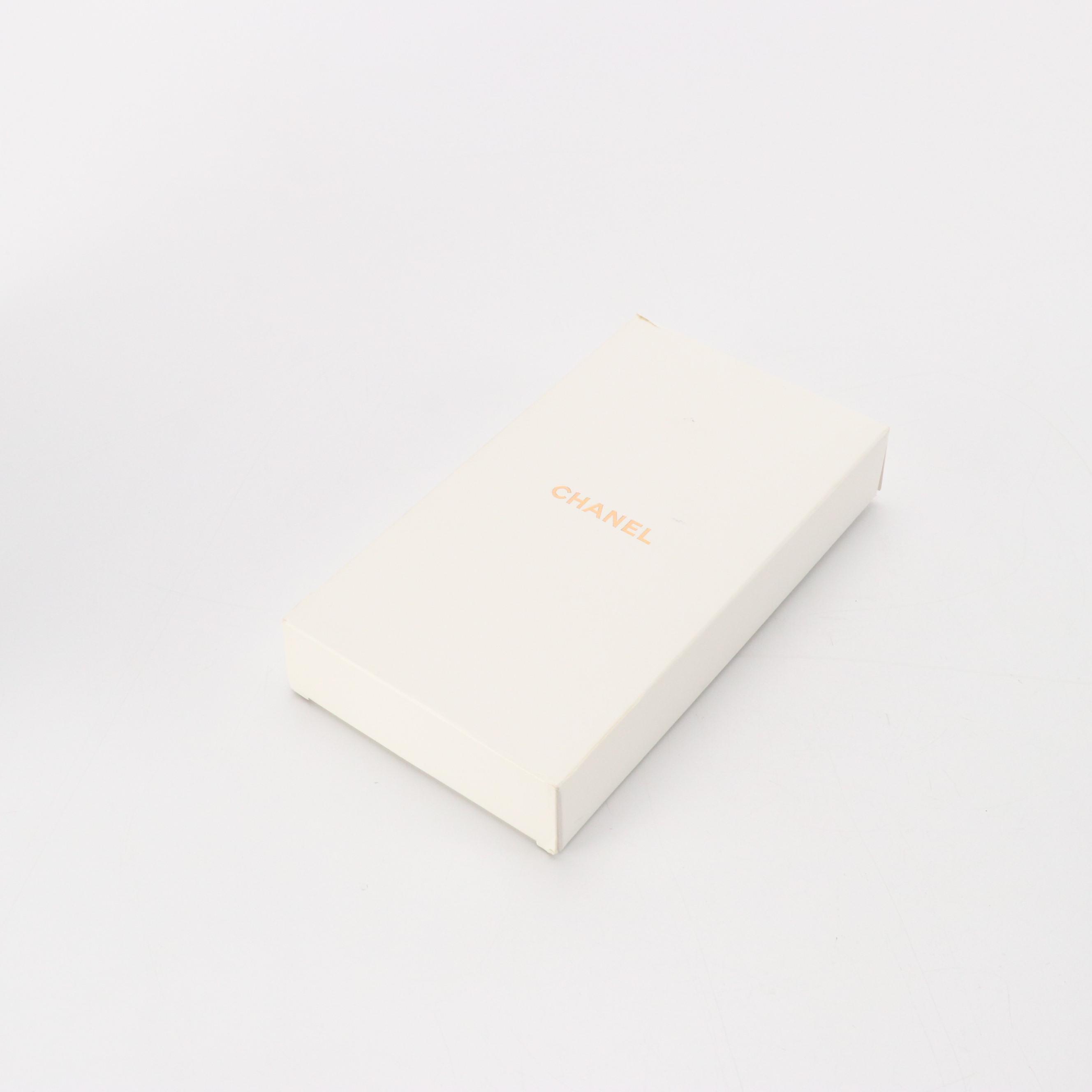 Chanel Joaillerie Coco Crush Promotional Crossbody Phone Wallet on Chain in Box