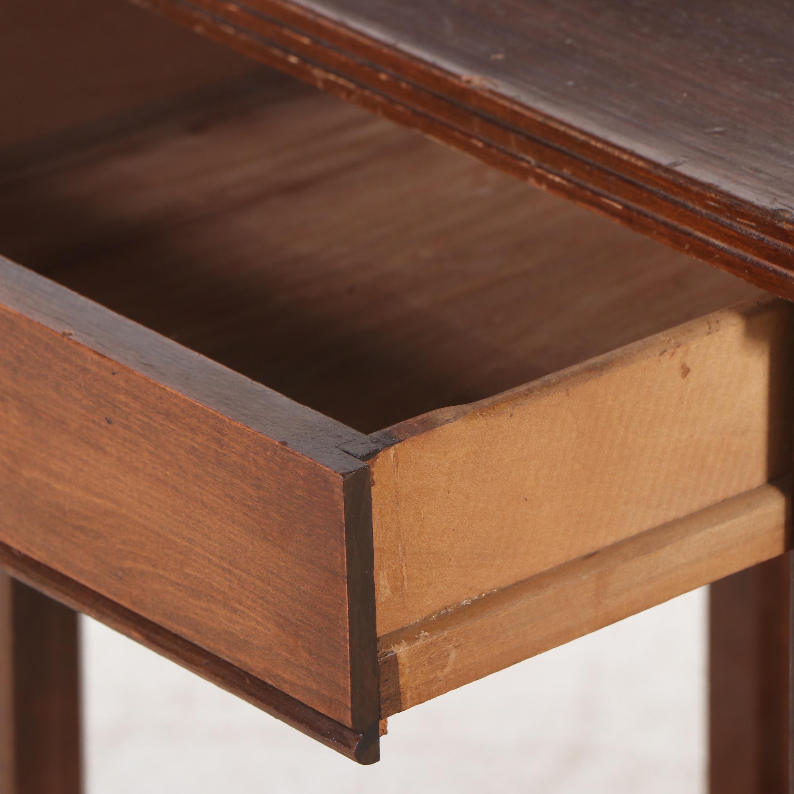 Klode Mahogany Finish Two-Tiered Side Table