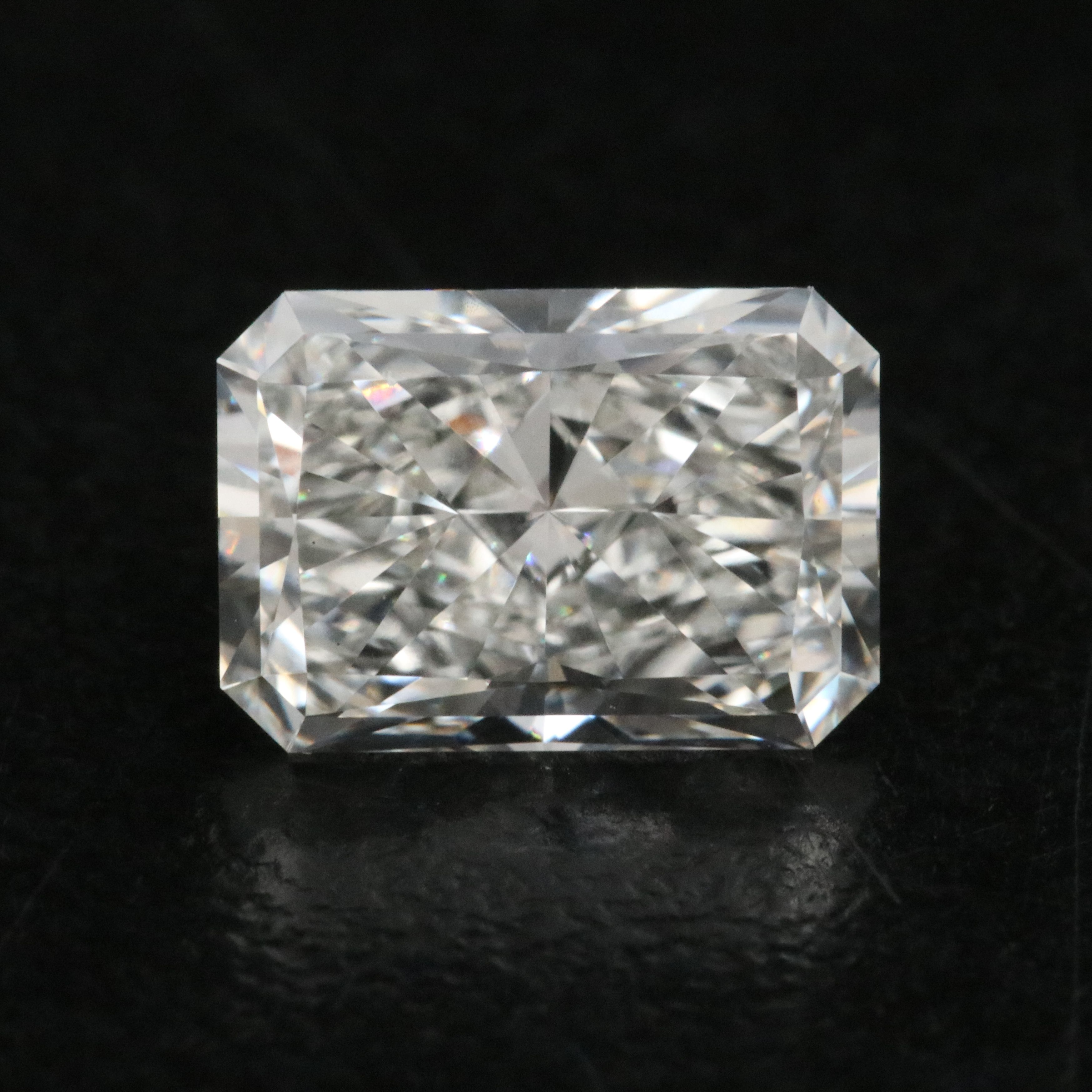 Loose 1.88 CT Lab Grown Diamond with IGI Report