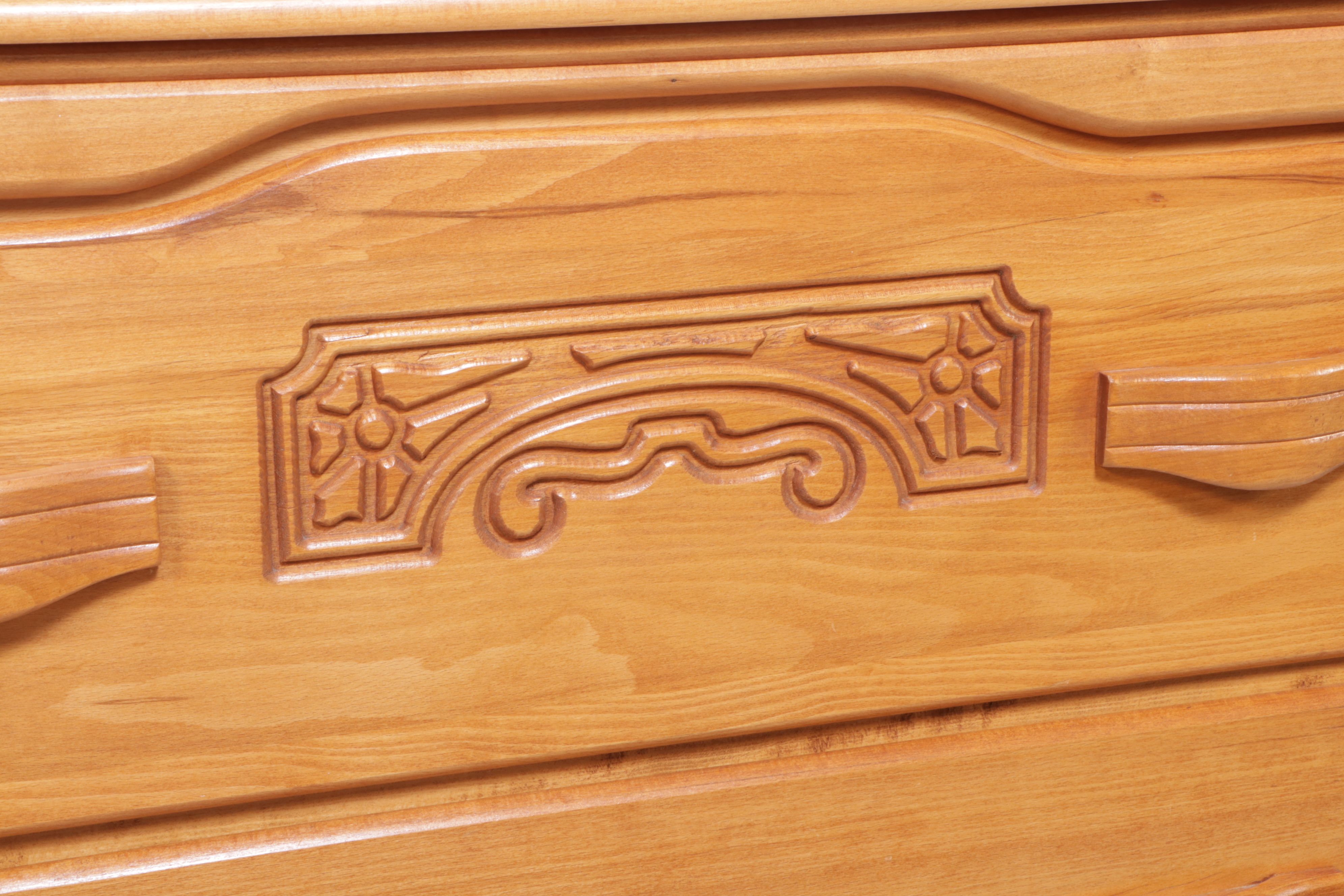 Maple Chest of Drawers, Late 20th Century