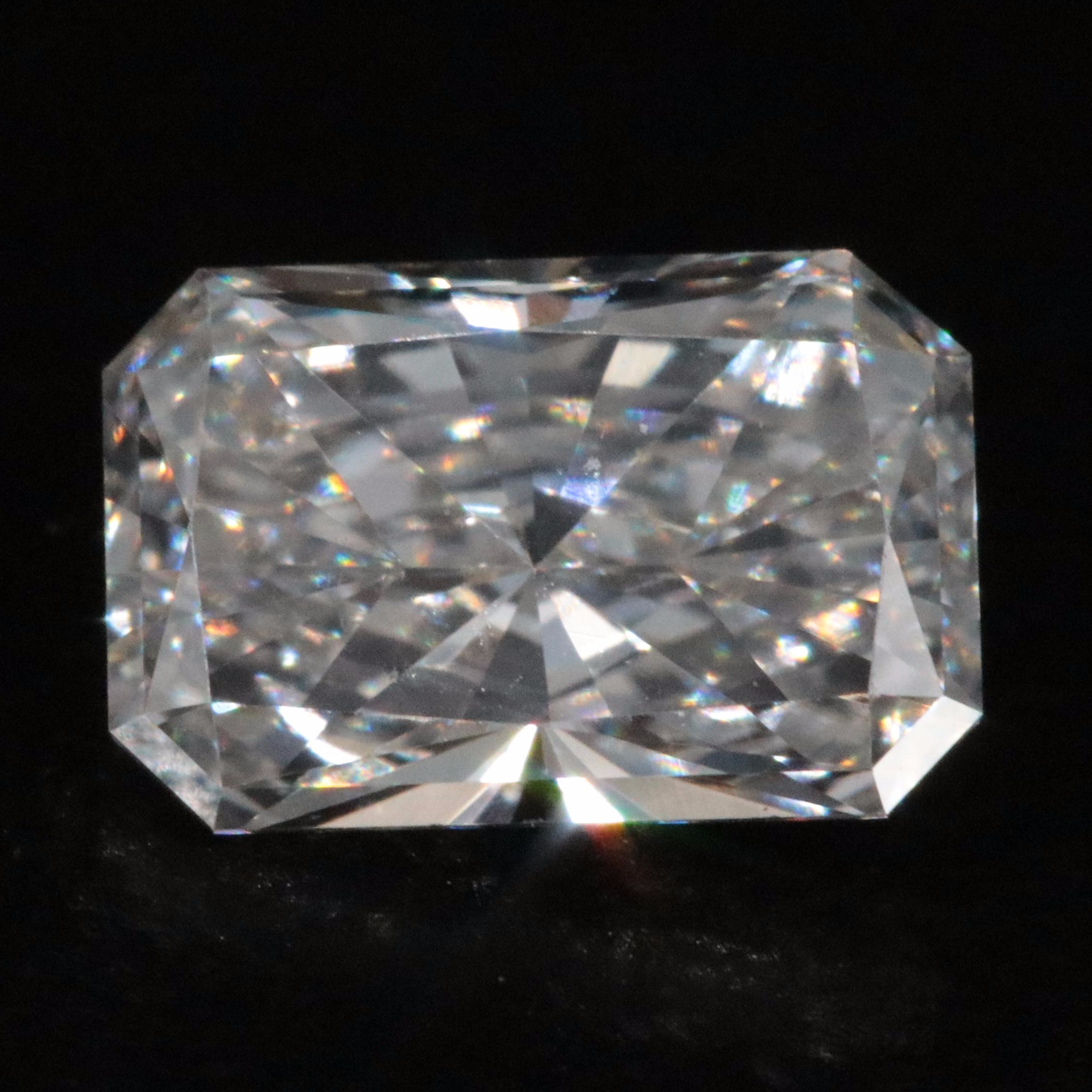 Loose 0.73 CT Lab Grown Diamond