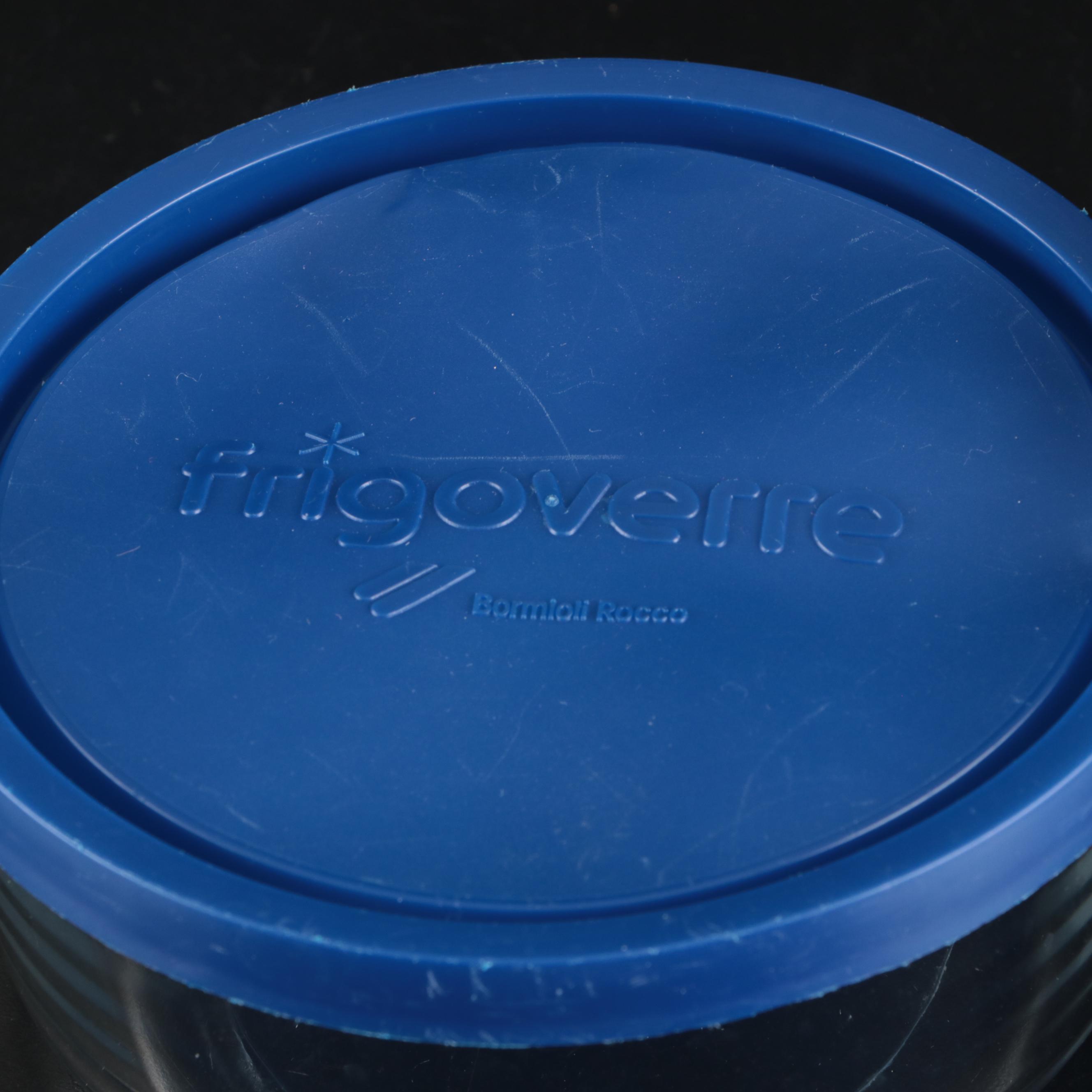 Pyrex with Other Glass Mixing Bowls, Pie Pans, and Food Storage Containers