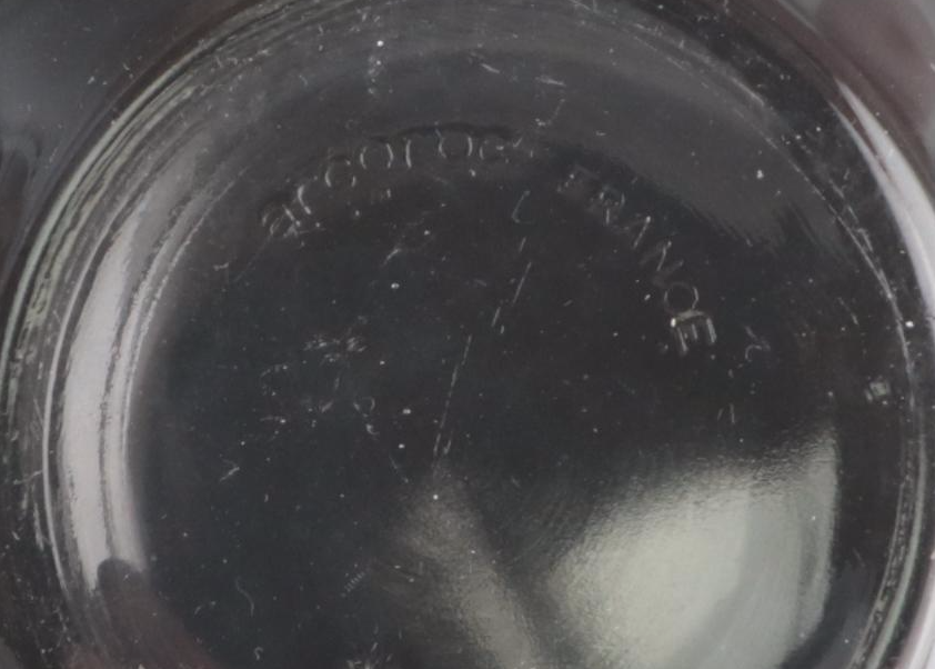 Pyrex with Other Glass Mixing Bowls, Pie Pans, and Food Storage Containers