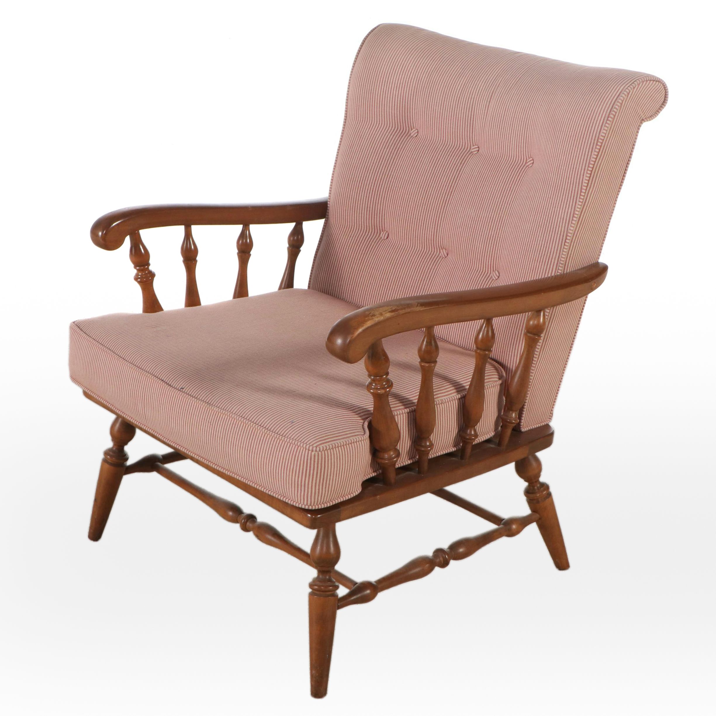 Traditional Style Turned Wood Armchair