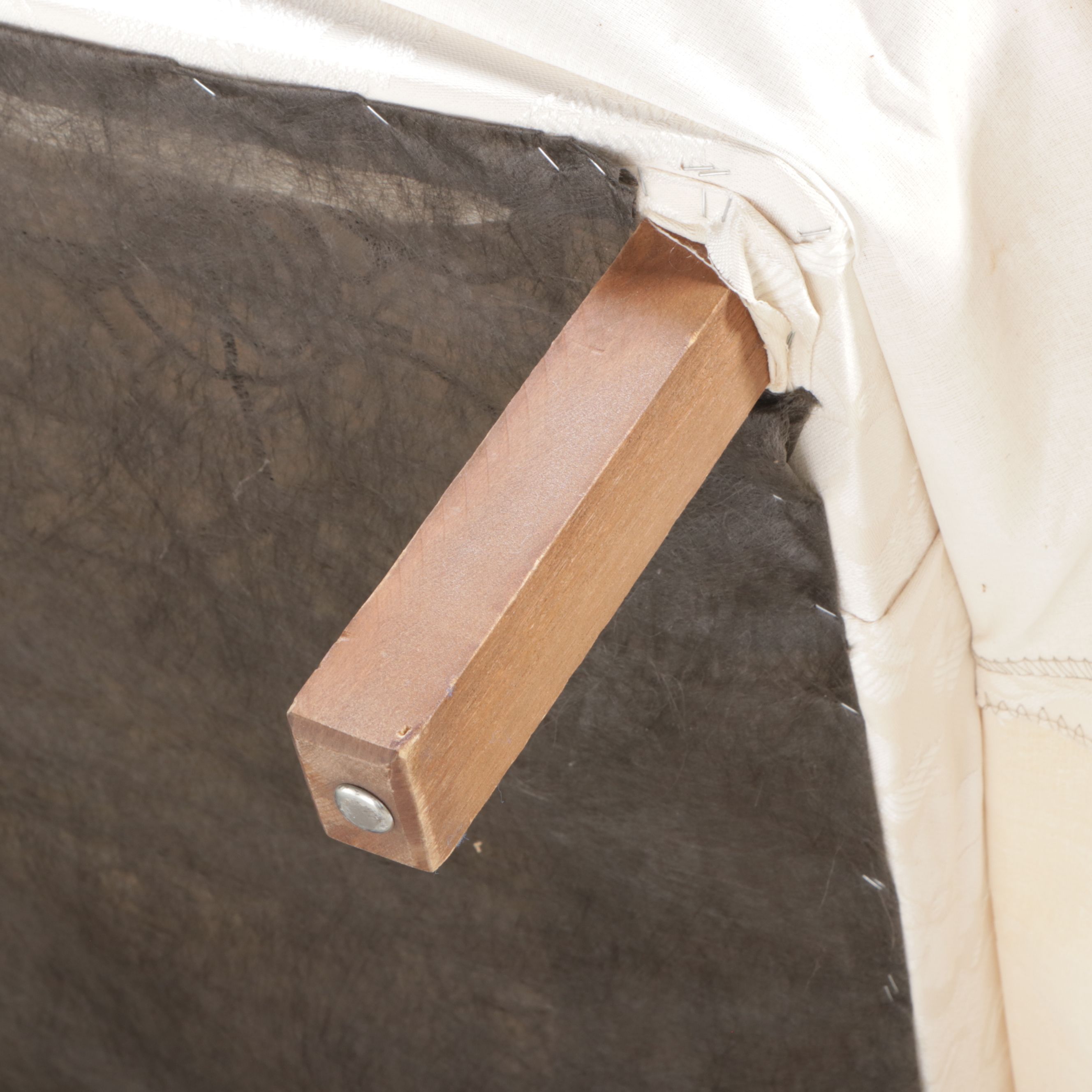 Broyhill Channel Tufted Roll-Arm Sofa, Late 20th Century