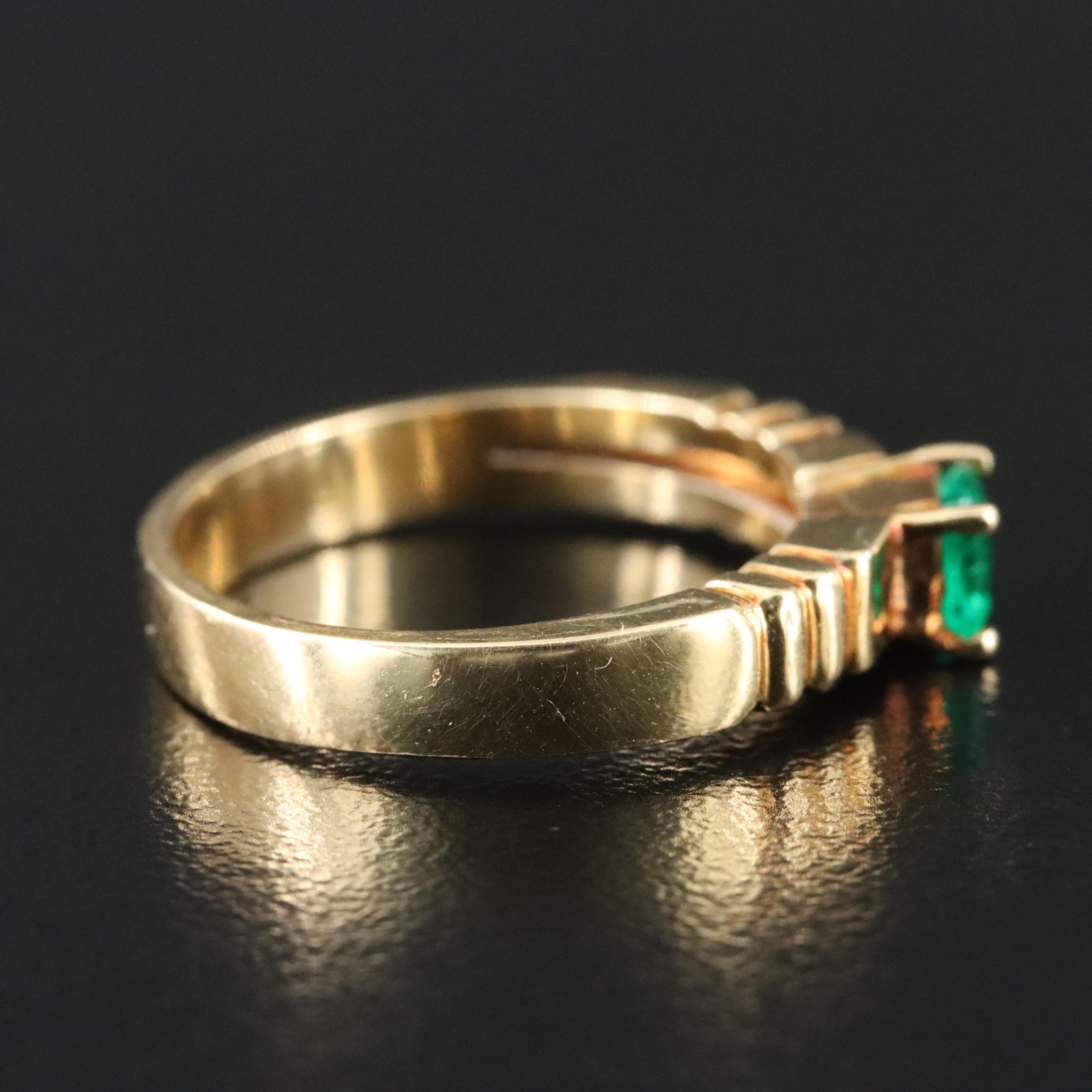 18K Emerald Solitaire Ring