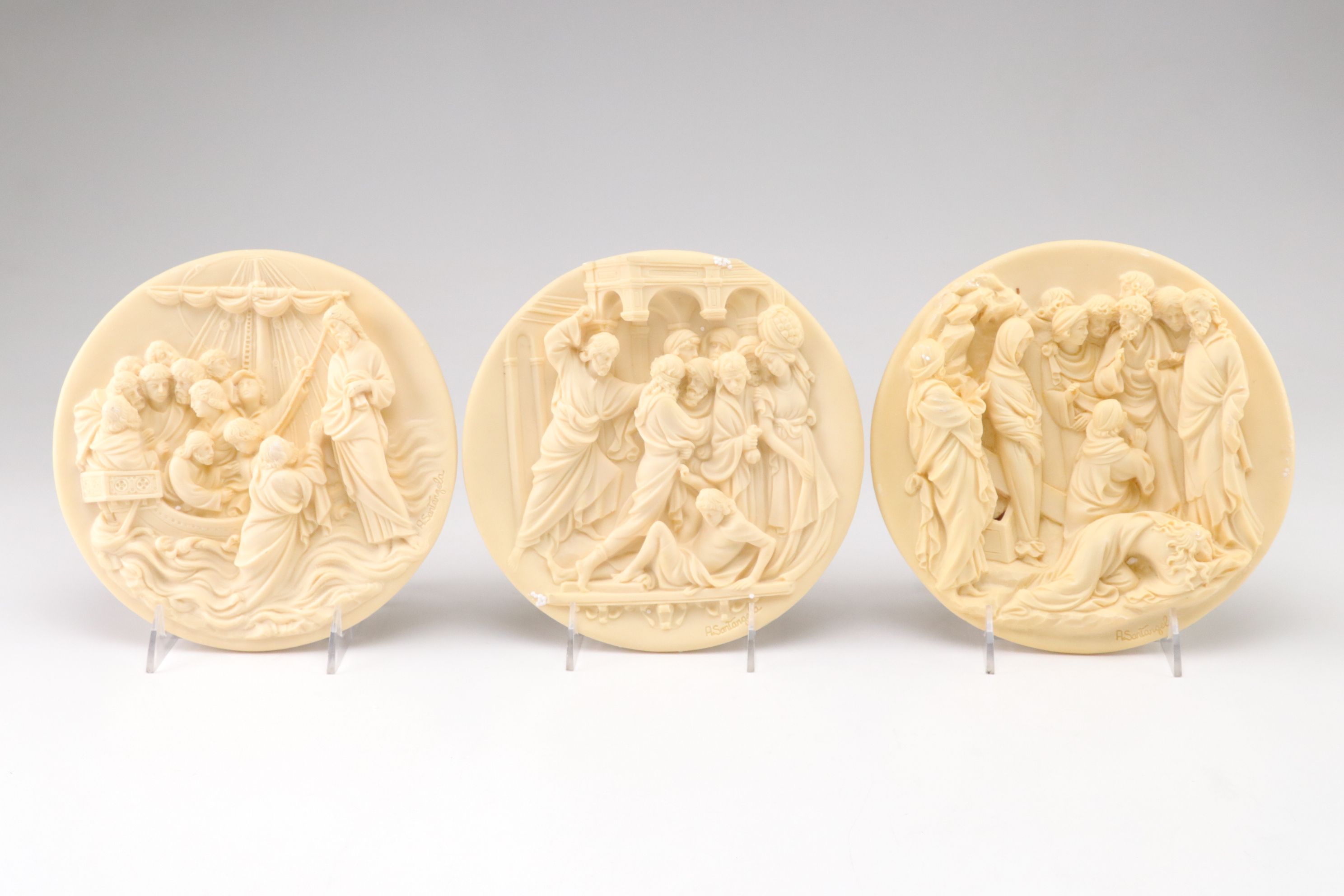 Studio Dante di Volteradici Bas Relief Collector Plates, 1980s