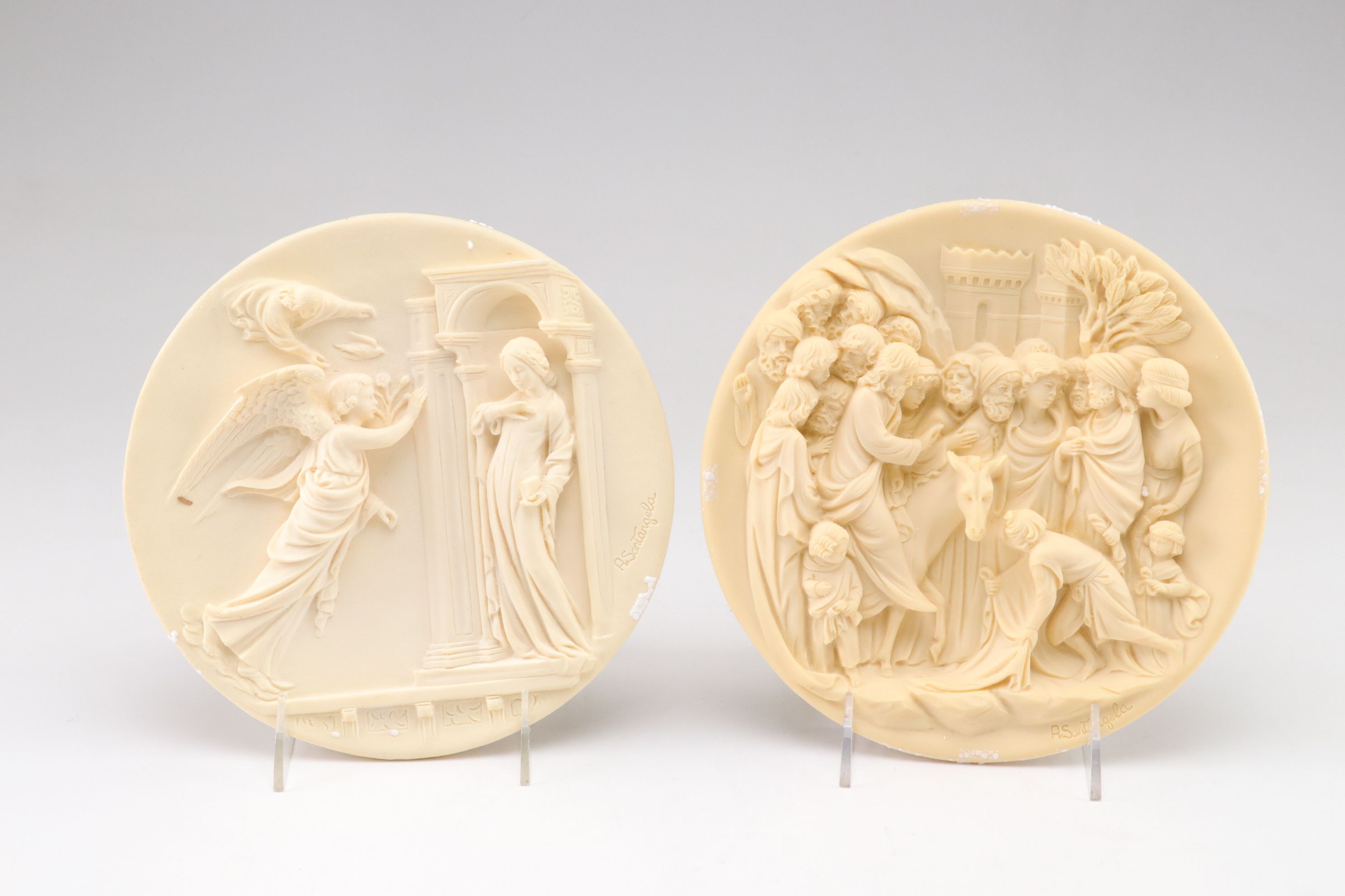 Studio Dante di Volteradici Bas Relief Collector Plates, 1980s