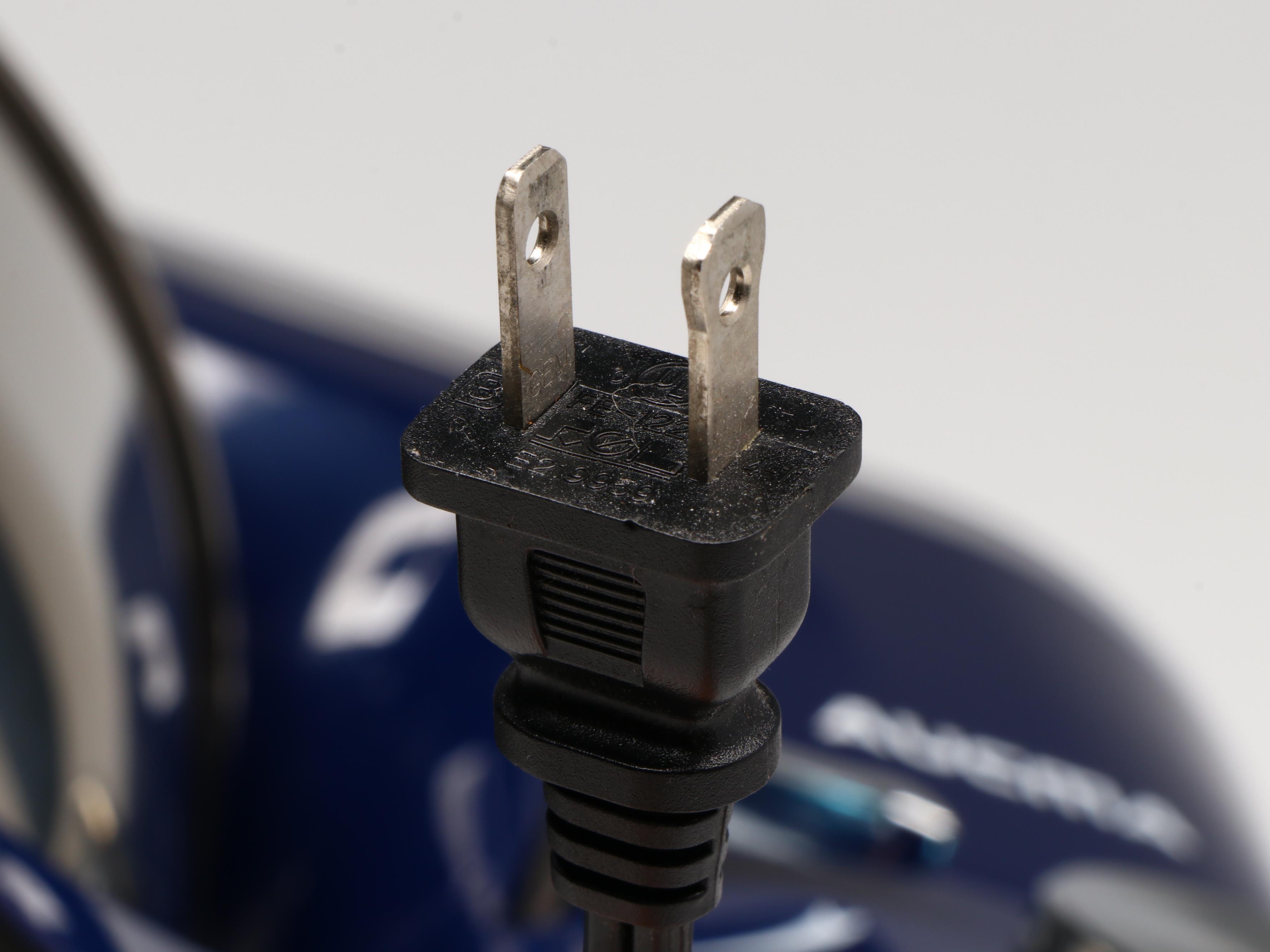 Breville Juicer with Aucma Stand Mixer and Glass Bowls