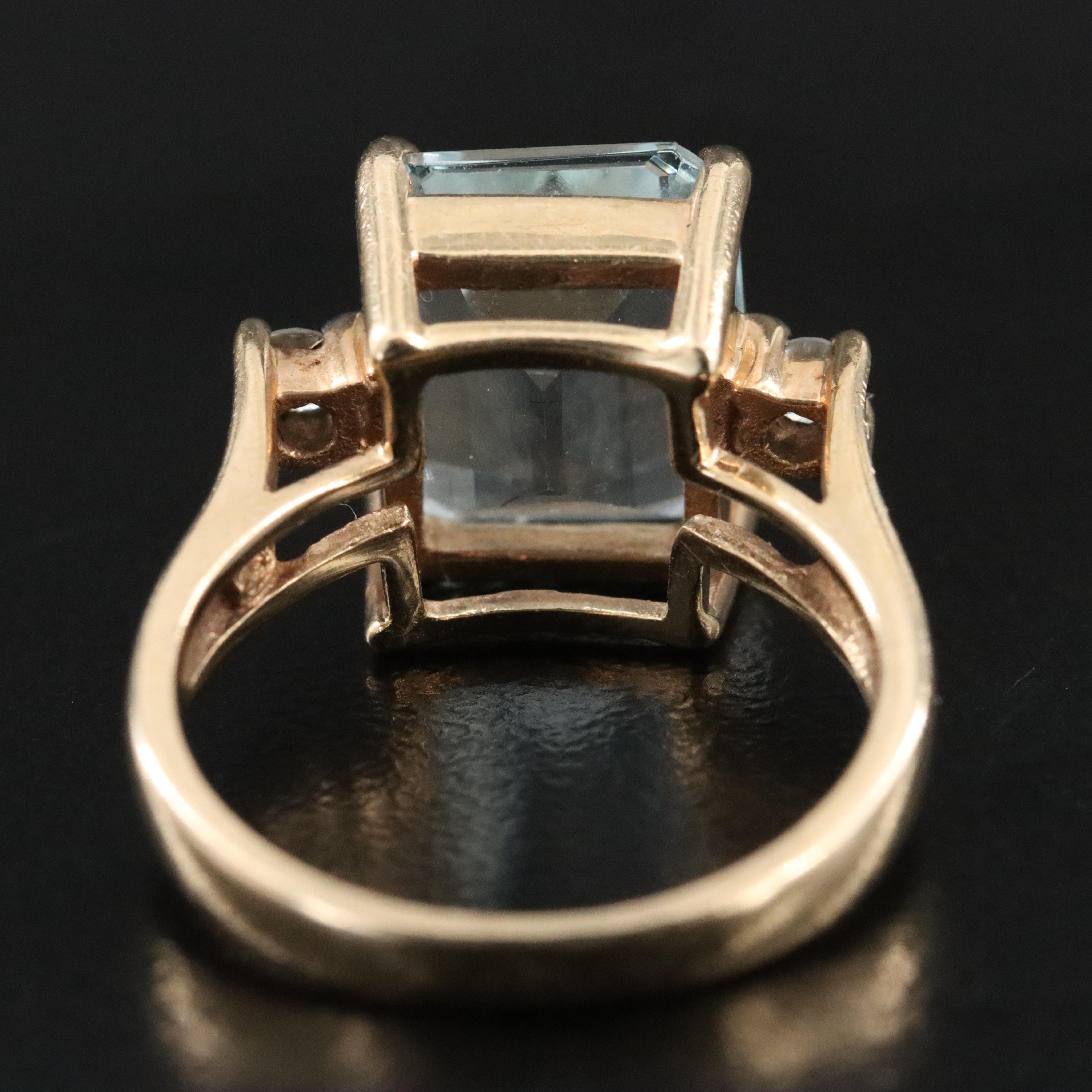 14K 4.23 CT Aquamarine and Diamond Ring