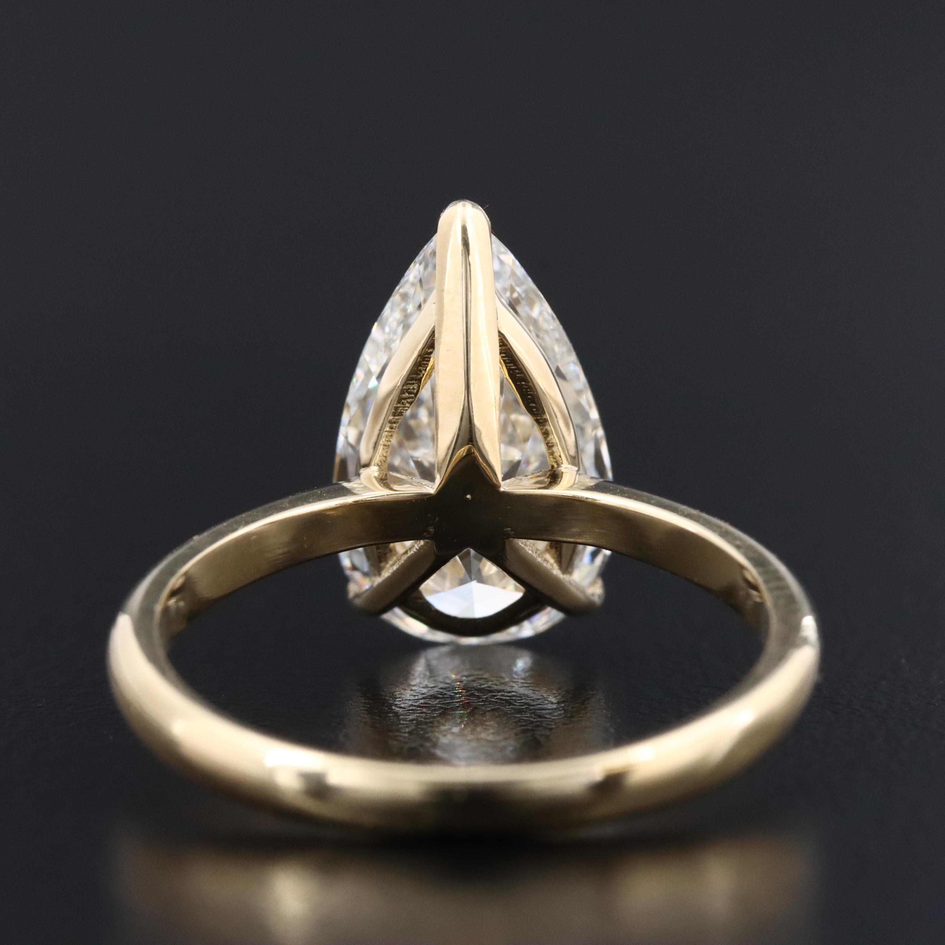 14K 4.44 CT Lab Grown Diamond Solitaire Ring with IGI Report