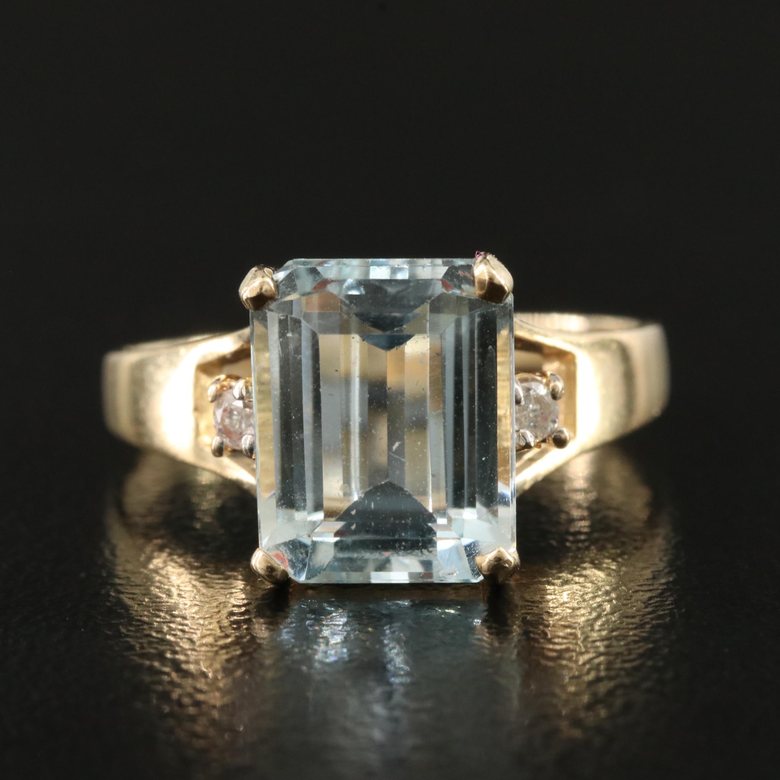 14K Aquamarine and Diamond Ring