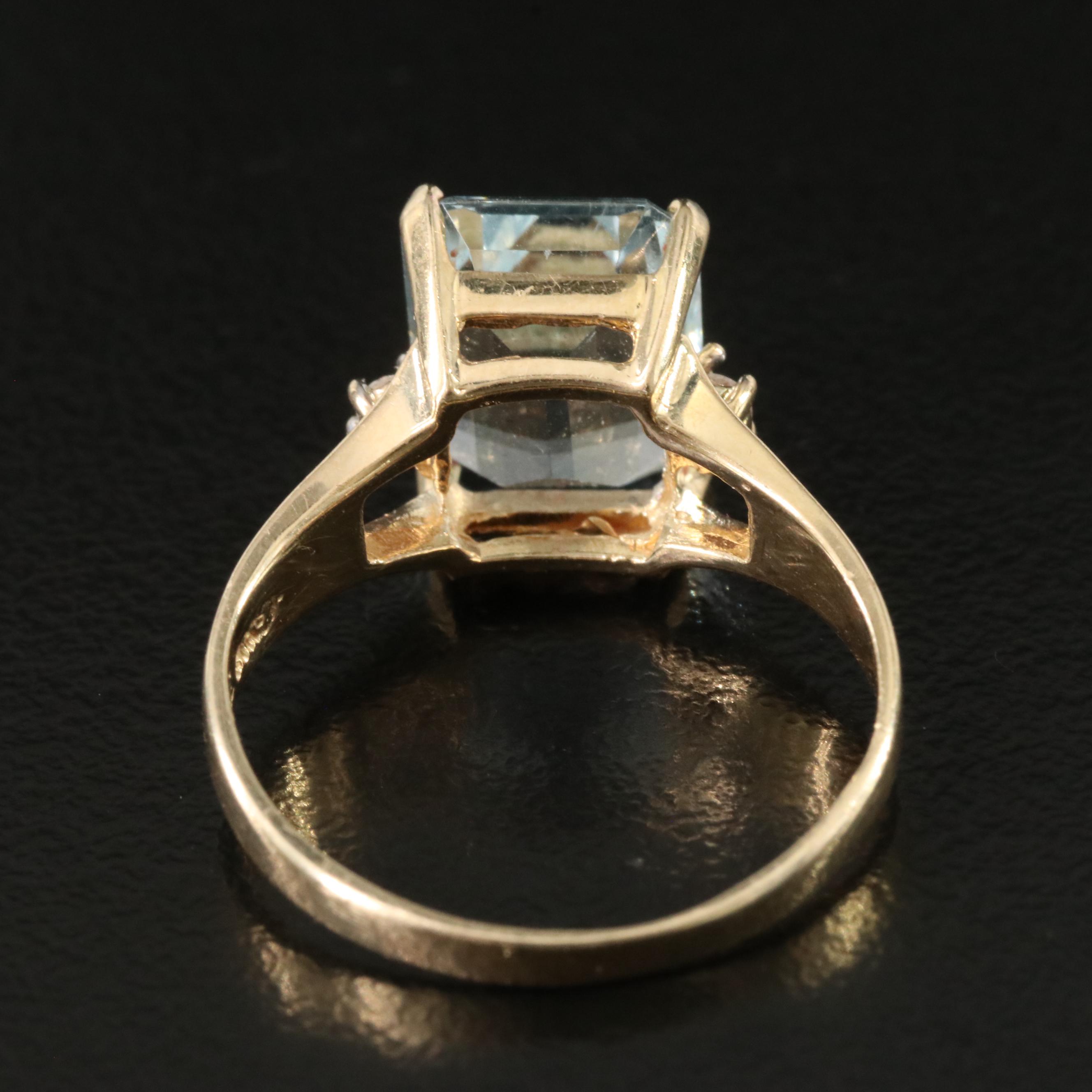 14K Aquamarine and Diamond Ring