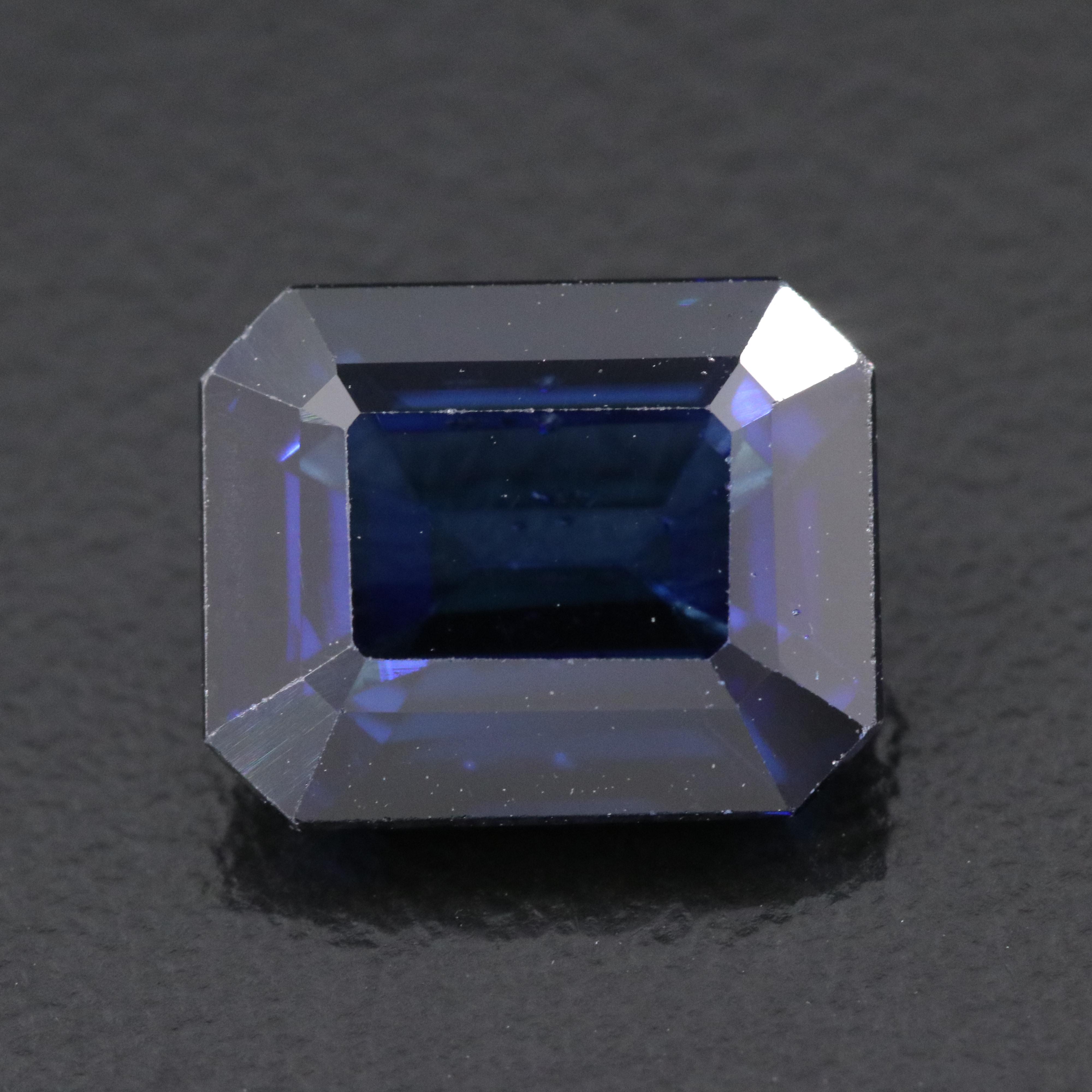 Loose 5.75 CT Lab Grown Sapphire