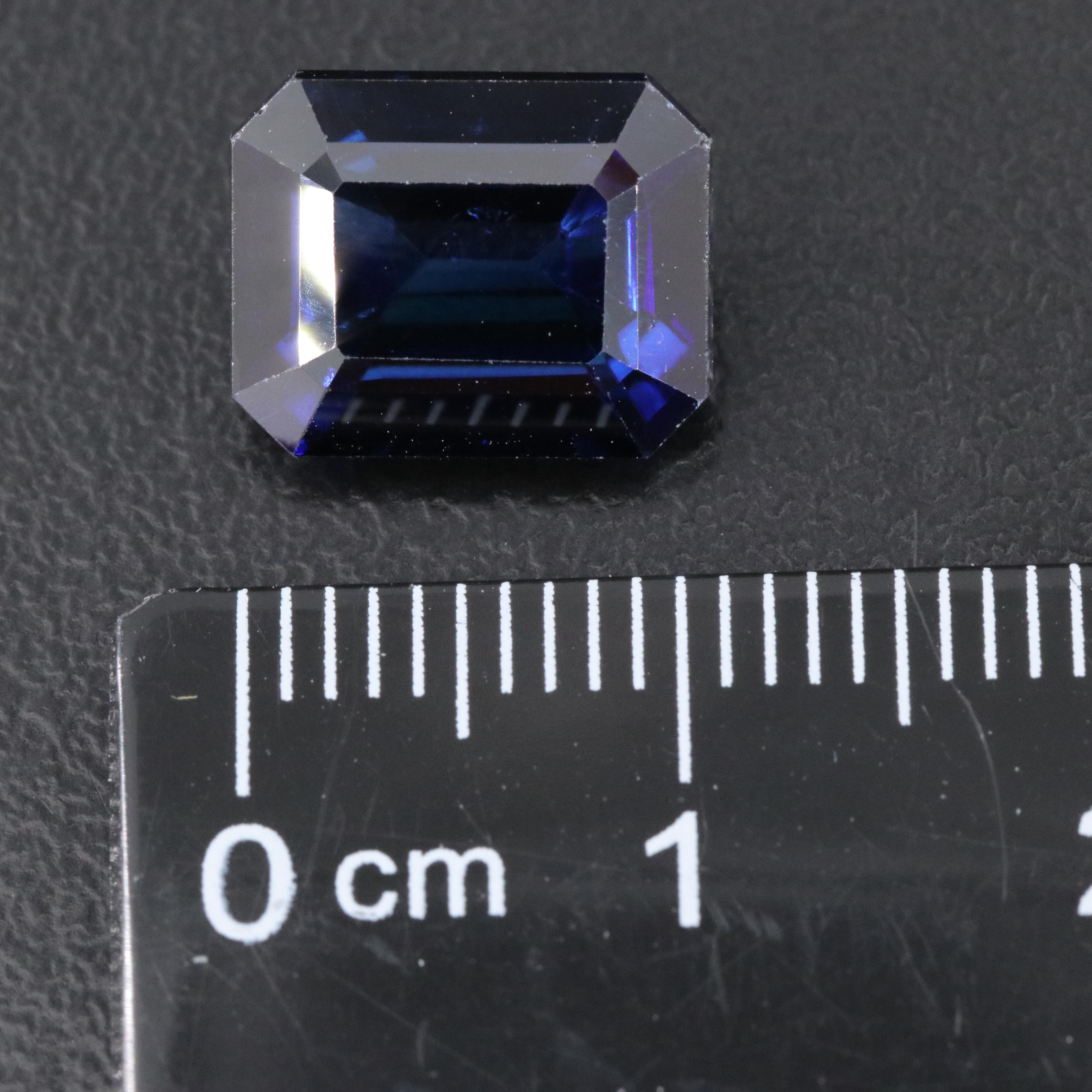 Loose 5.75 CT Lab Grown Sapphire