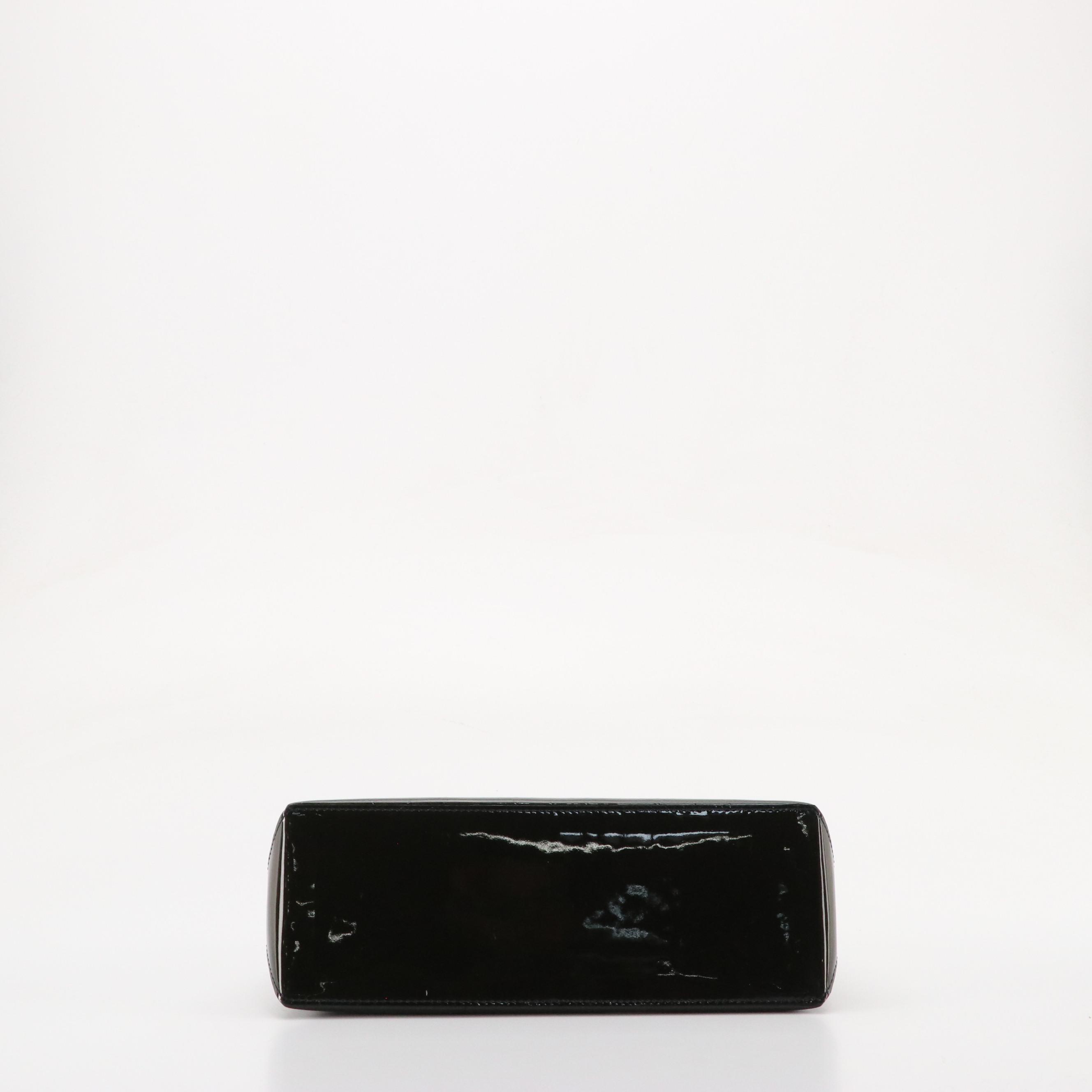 Louis Vuitton Wilshire PM Handbag in Monogram Vernis Leather