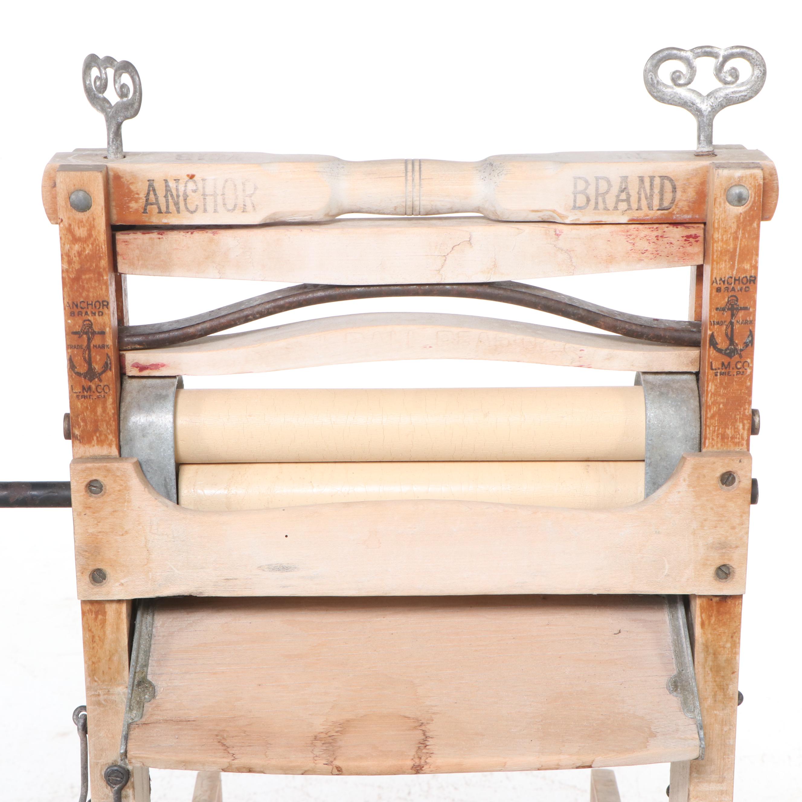 Anchor Brand Folding Clothes Ringer