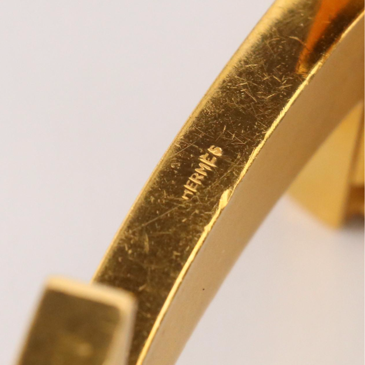 Hermès Gold Tone H Buckle Belt in Black Leather