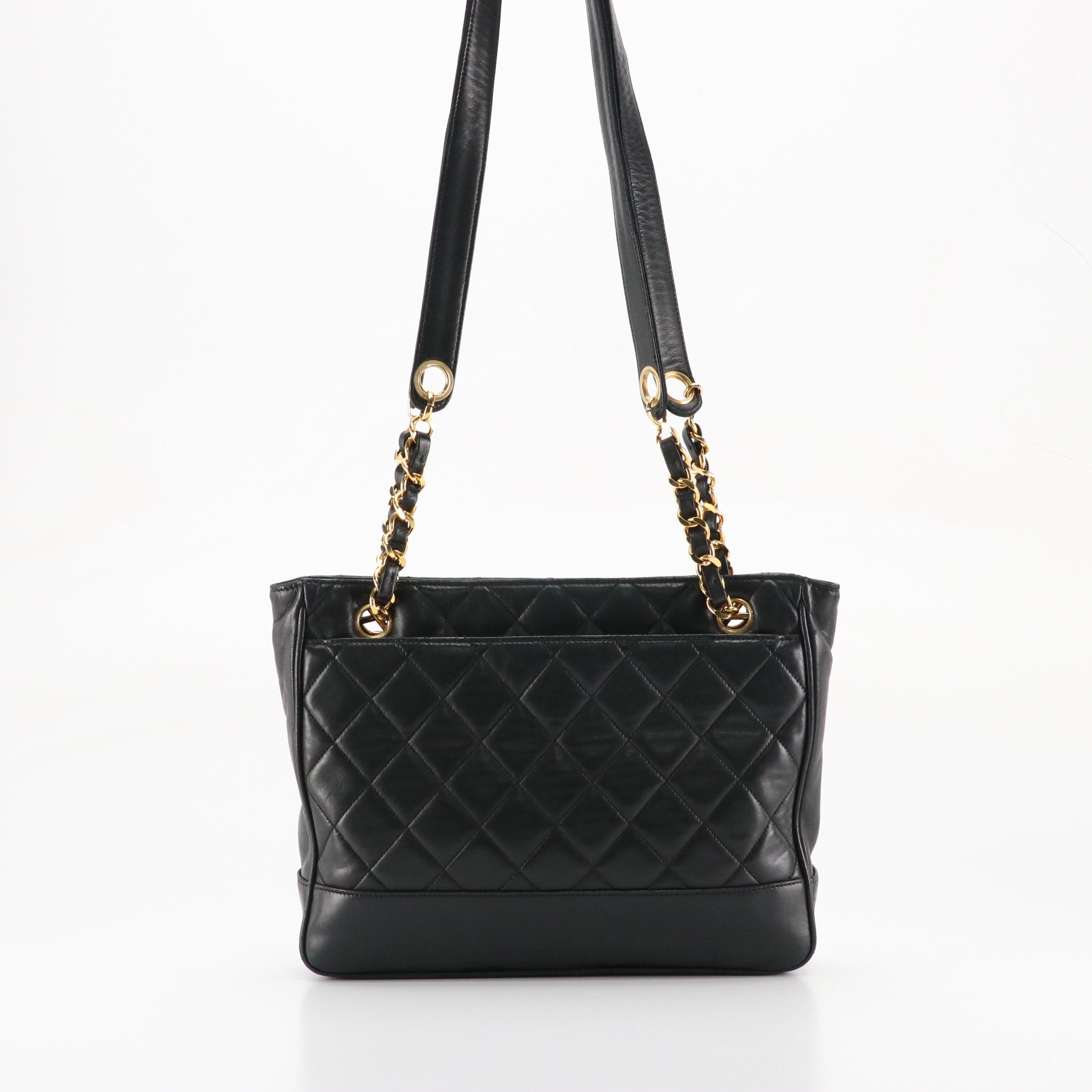 Chanel Matelassé Lambskin Leather Shouder Bag