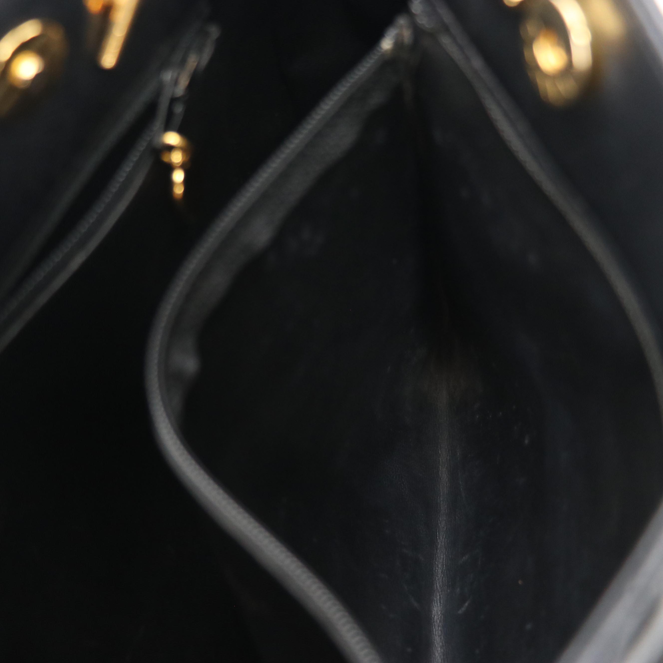 Chanel Matelassé Lambskin Leather Shouder Bag