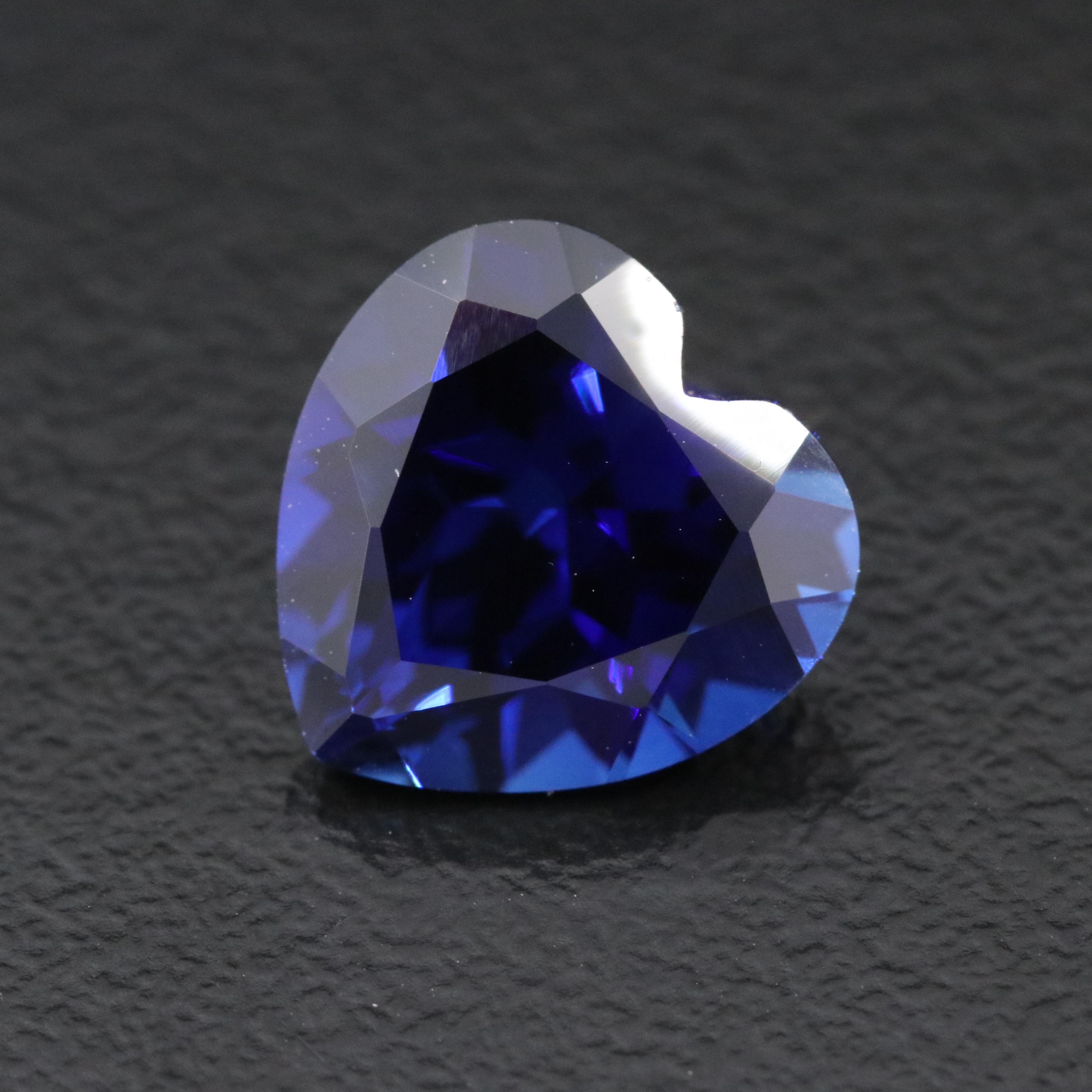 Loose 4.80 CT Lab Grown Sapphire