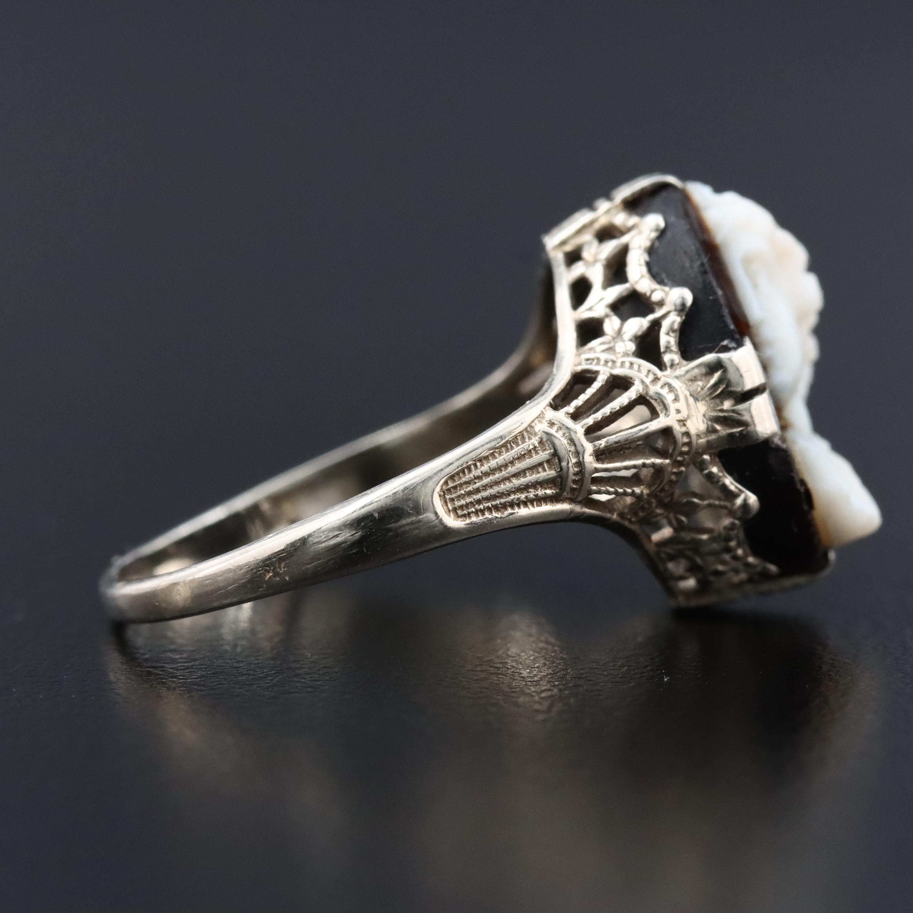 Art Deco 18K Onyx Cameo Ring