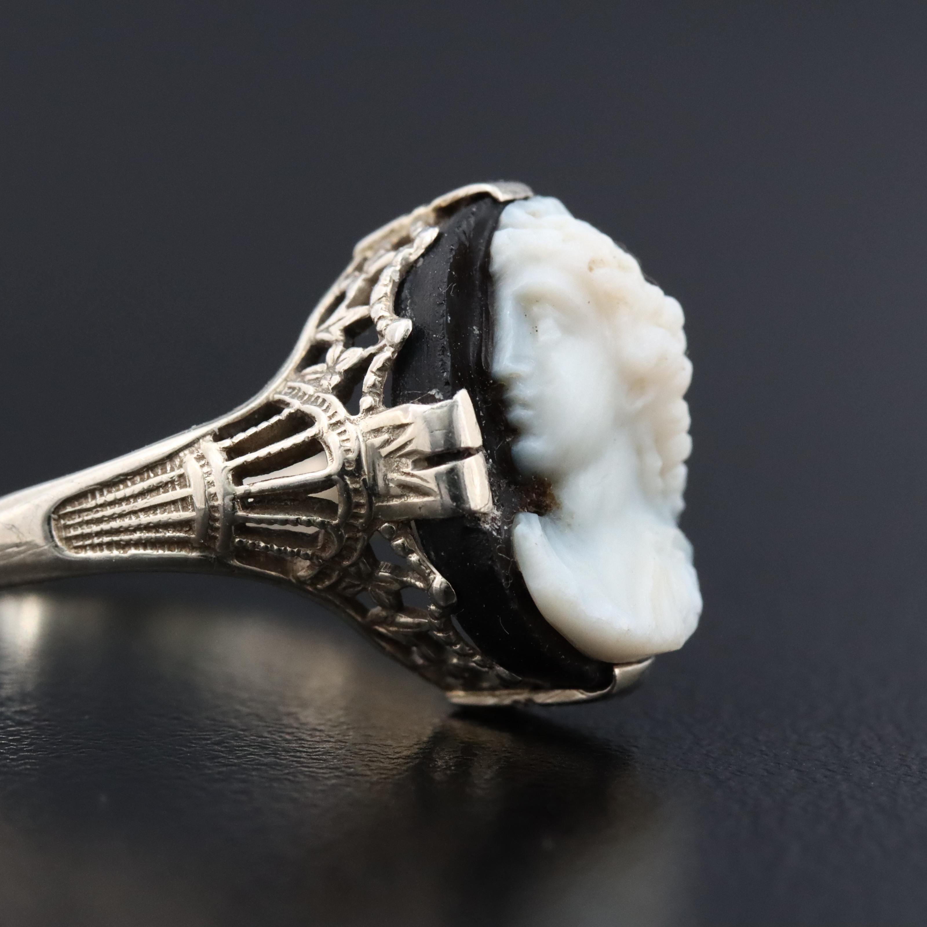 Art Deco 18K Onyx Cameo Ring