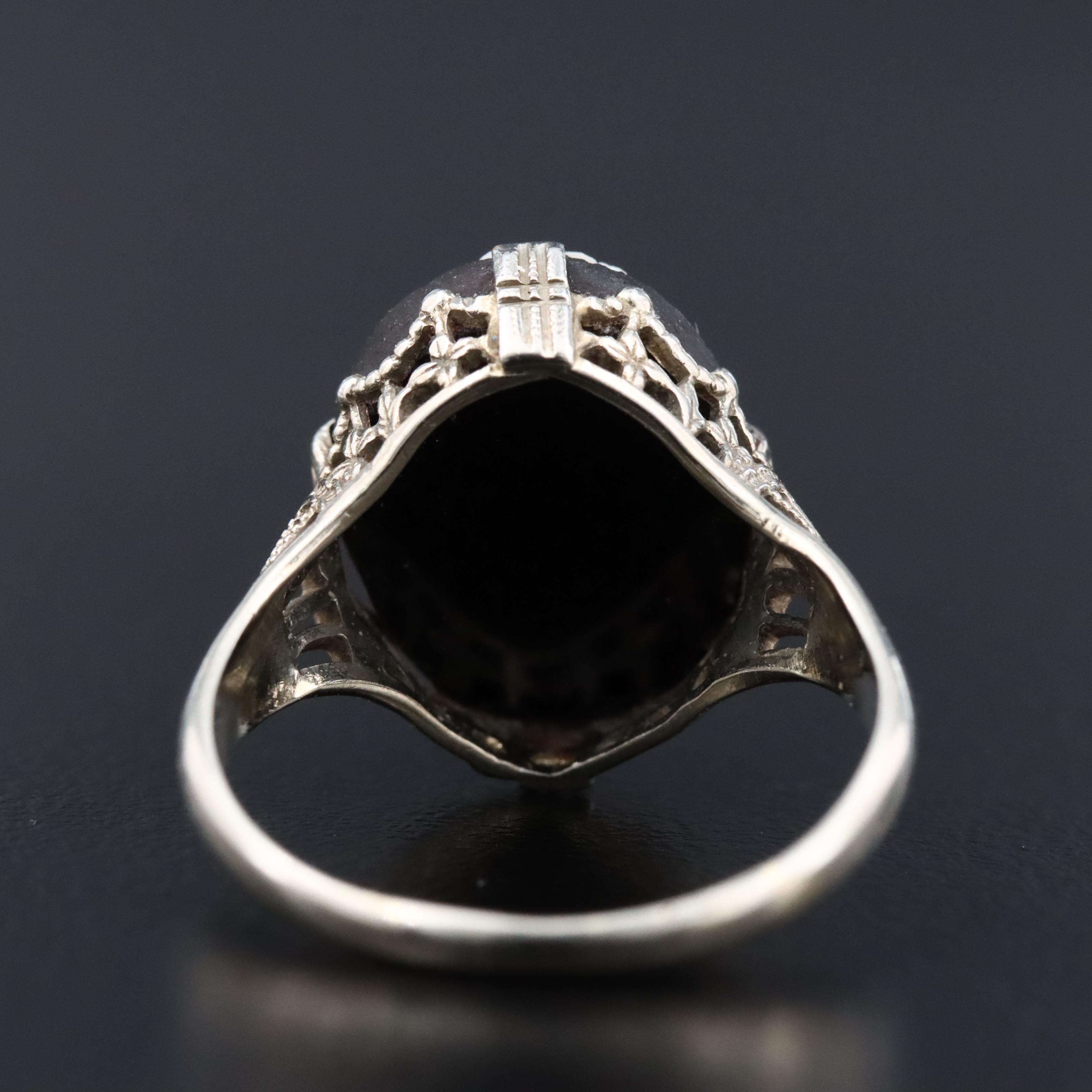 Art Deco 18K Onyx Cameo Ring