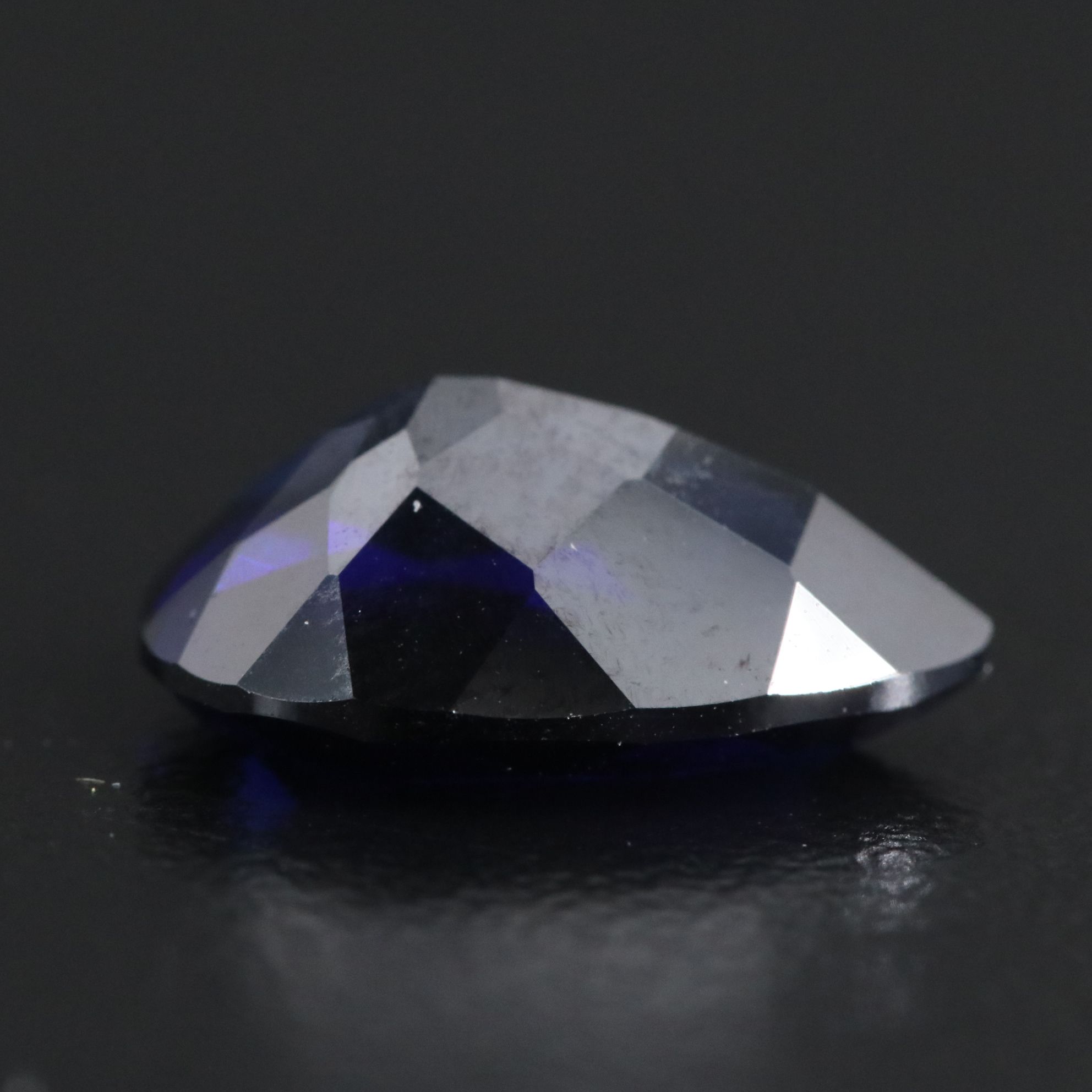Loose 5.15 CT Lab Grown Sapphire