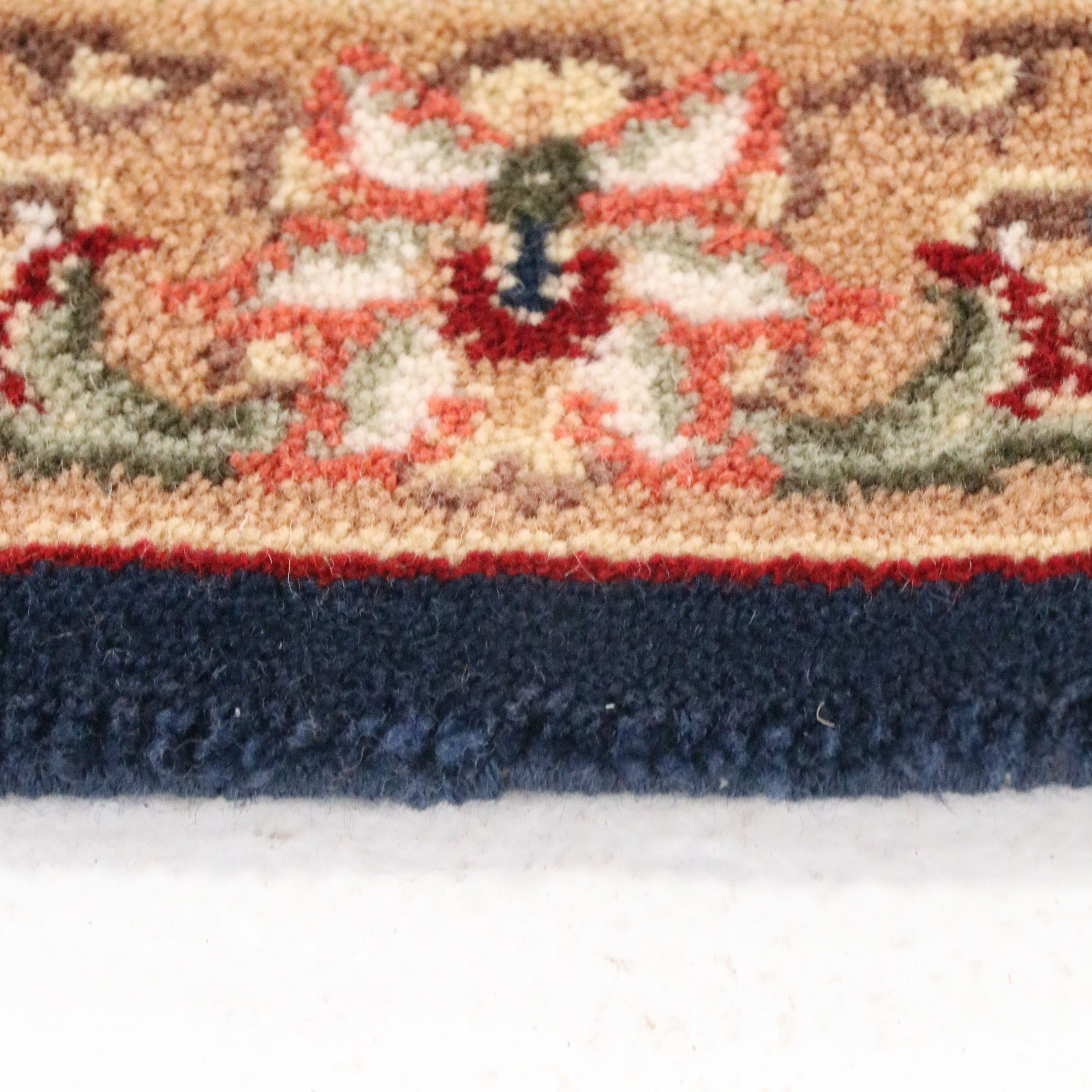 8' Round Machine Made Momeni Area Rug