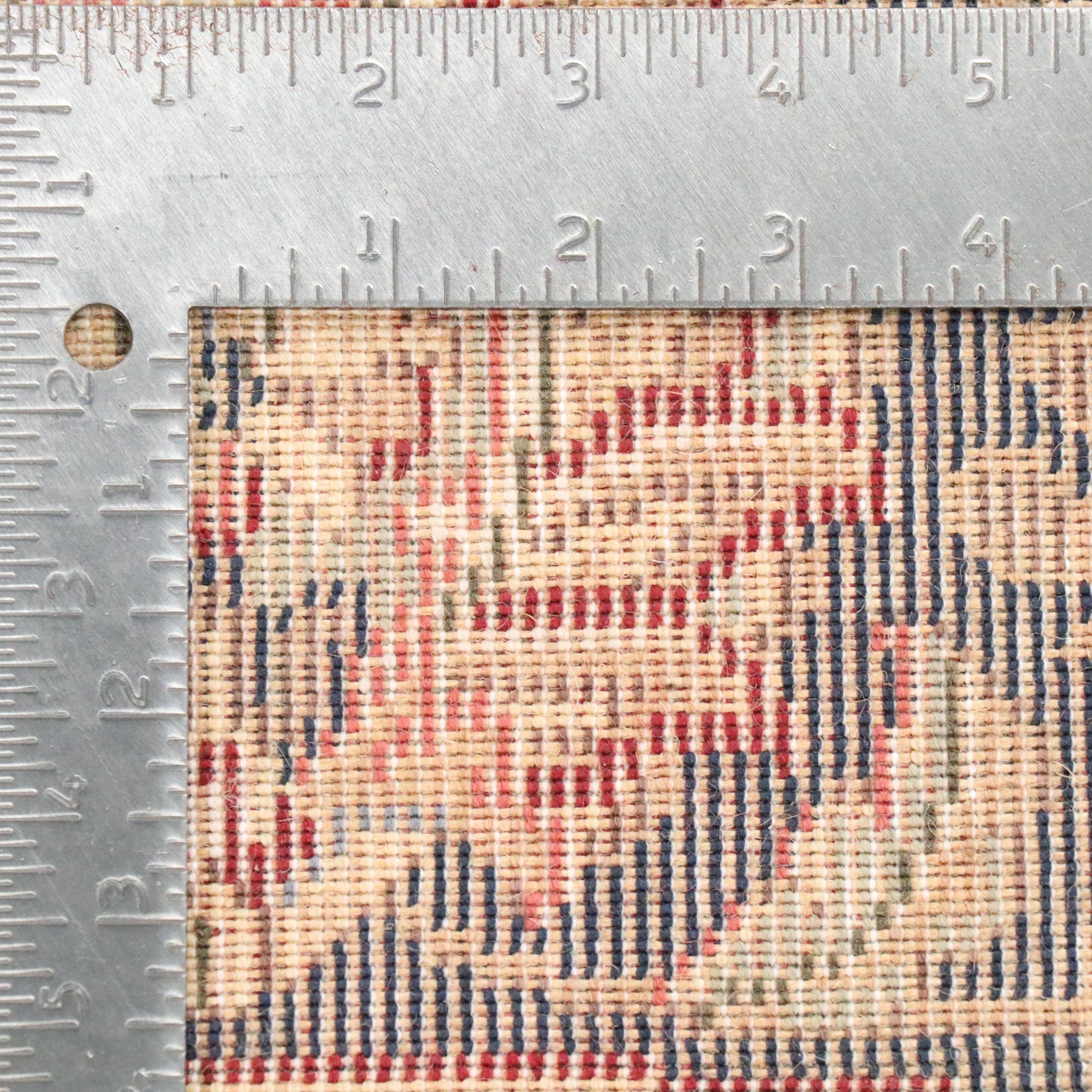 8' Round Machine Made Momeni Area Rug