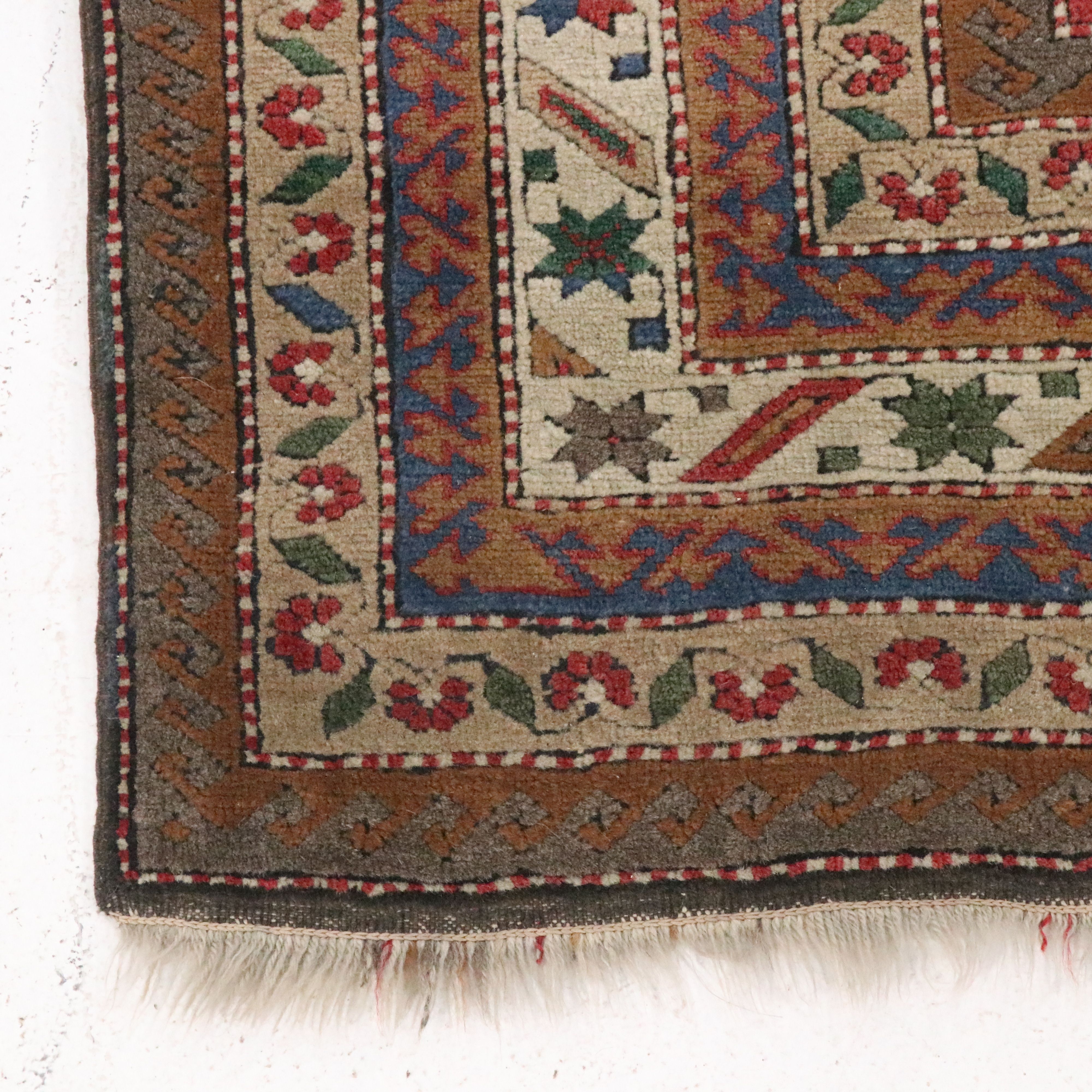 5'3 x 6'6 Hand-Knotted Caucasian Kazak Area Rug
